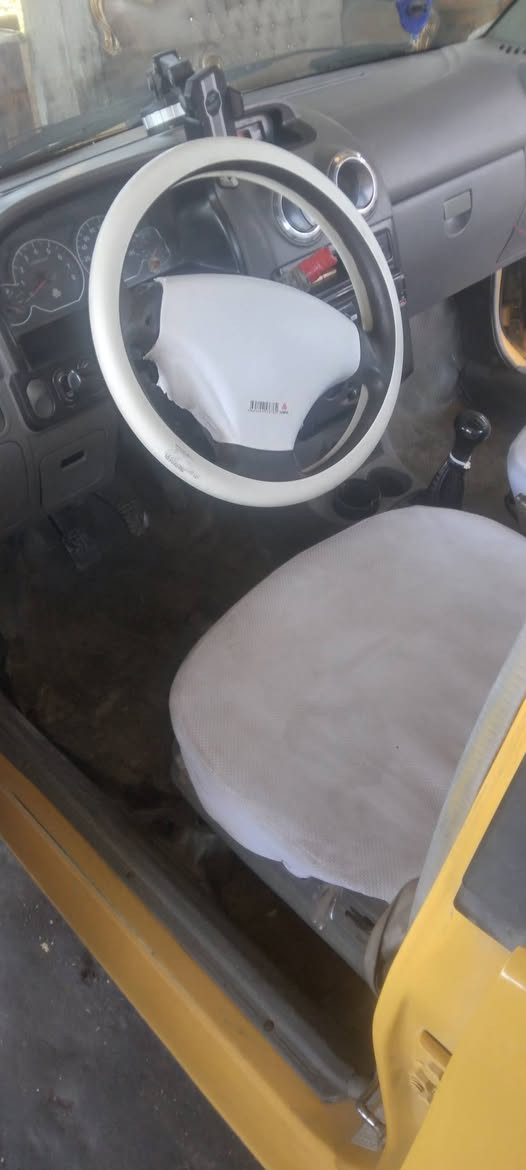 سايبا موديل ١١ مكينة كير  تبريد كله فول شغال سيارة عضمتها حلوة رقم انكليزي بغداد تحويل ثاني يوم ادامة كاملة مسويلها السعر ٣٠ ورقة قفل 
***********
