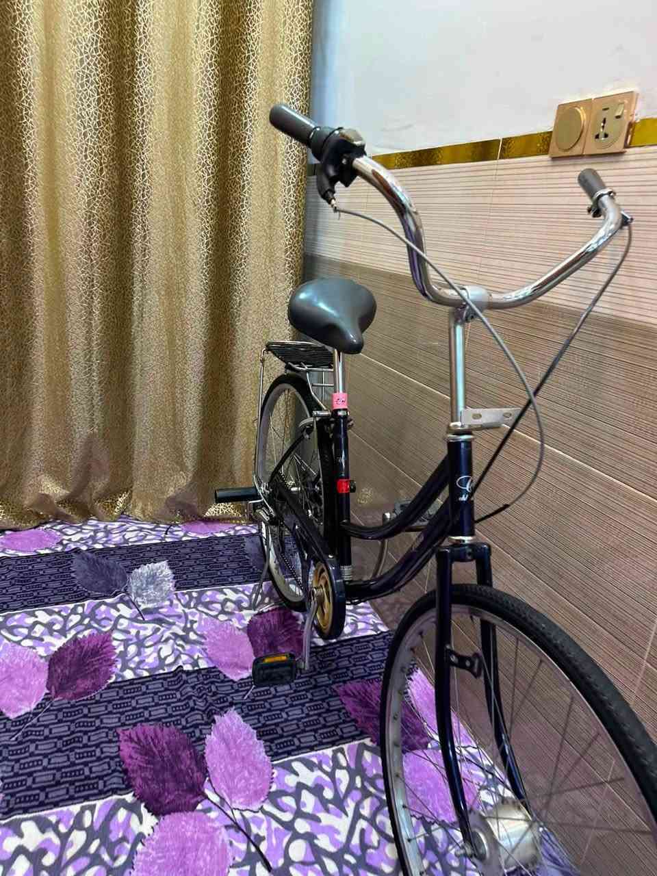 بايسكلات للبيع بناتي حجم 26 باله اصلي مكاني بغداد الإسكان 
رقمي ***********  مستعجل ع بيع .!!!!
