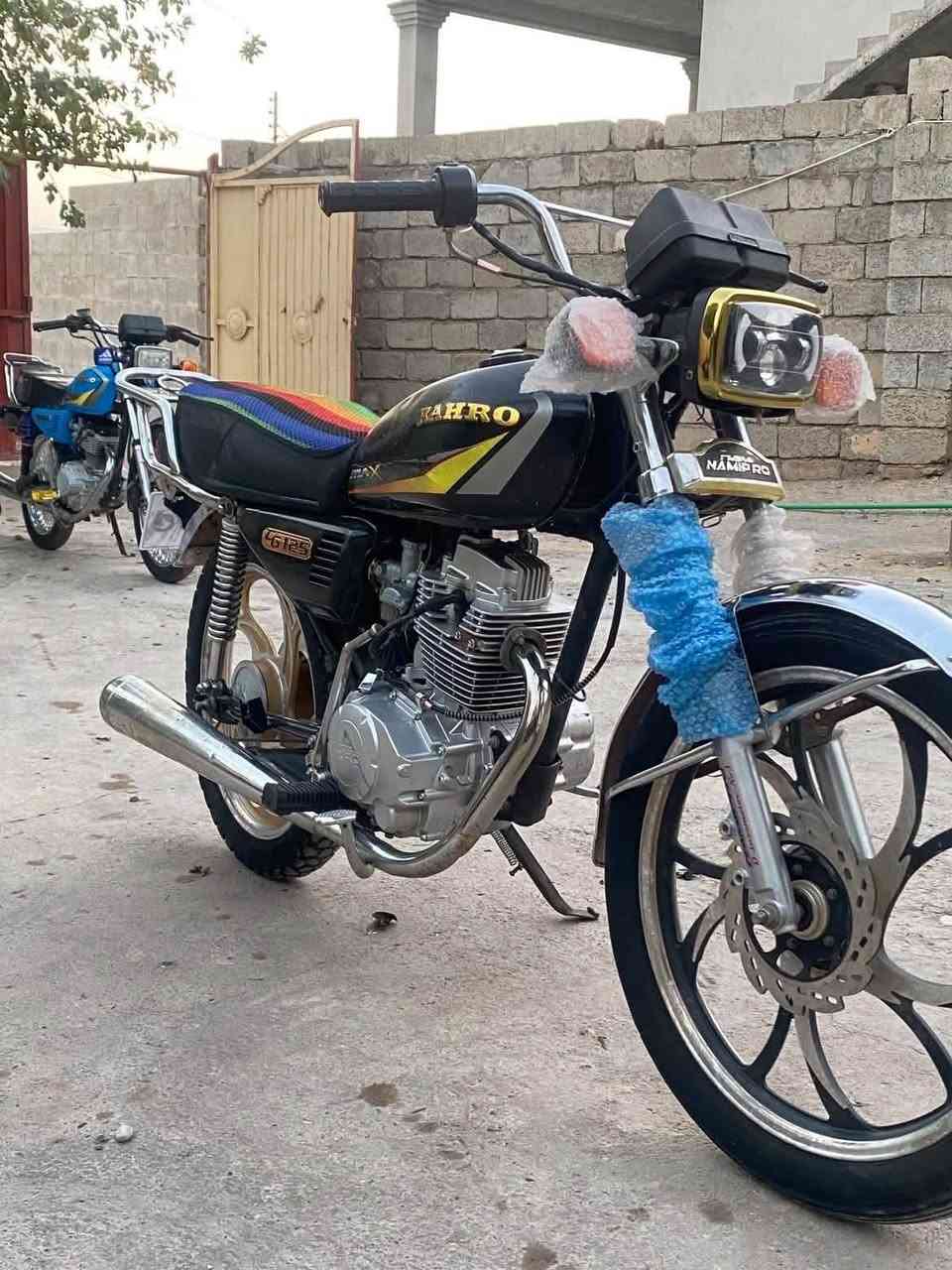 نامی پڕۆ ٢٠٢٤ مەکینە ١٥٠ی کەپس سەوتی دیشلی تیایە ٣٨٠ قوفڵ شوێن خورماڵ
***********
