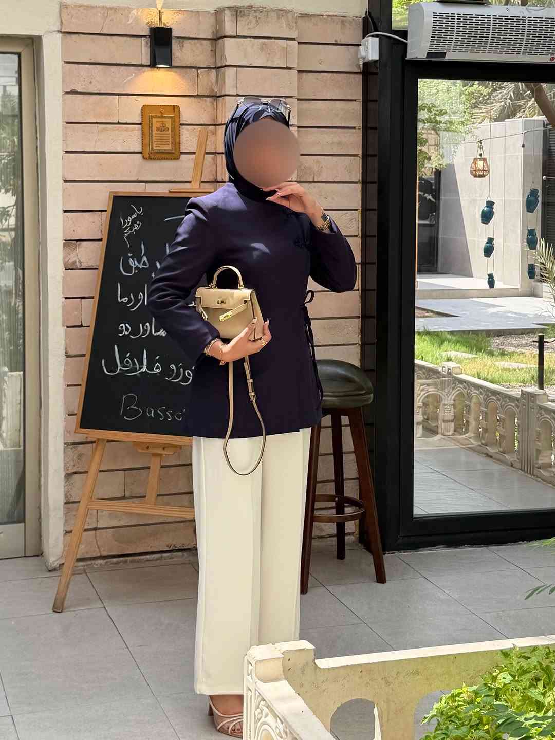 شوفولي الجمال سترة ديزاين كوري 🙂‍↕️
توفرت بـ 6 الوان 💚💙🖤🤎💜🩶
قياس 38-40-42-44-46
طول السترة 75 سم 
للطلب التواصل واتساب او دايركت ✅
