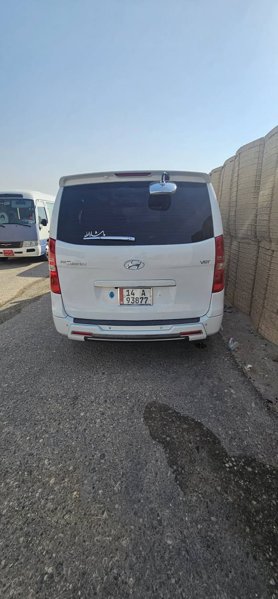 سيارة جديدة ماشيه ١٠٠ السيارة فورويل كفاله عامه فقط قطعه وحده صبغ *********** البصرة, العراق
