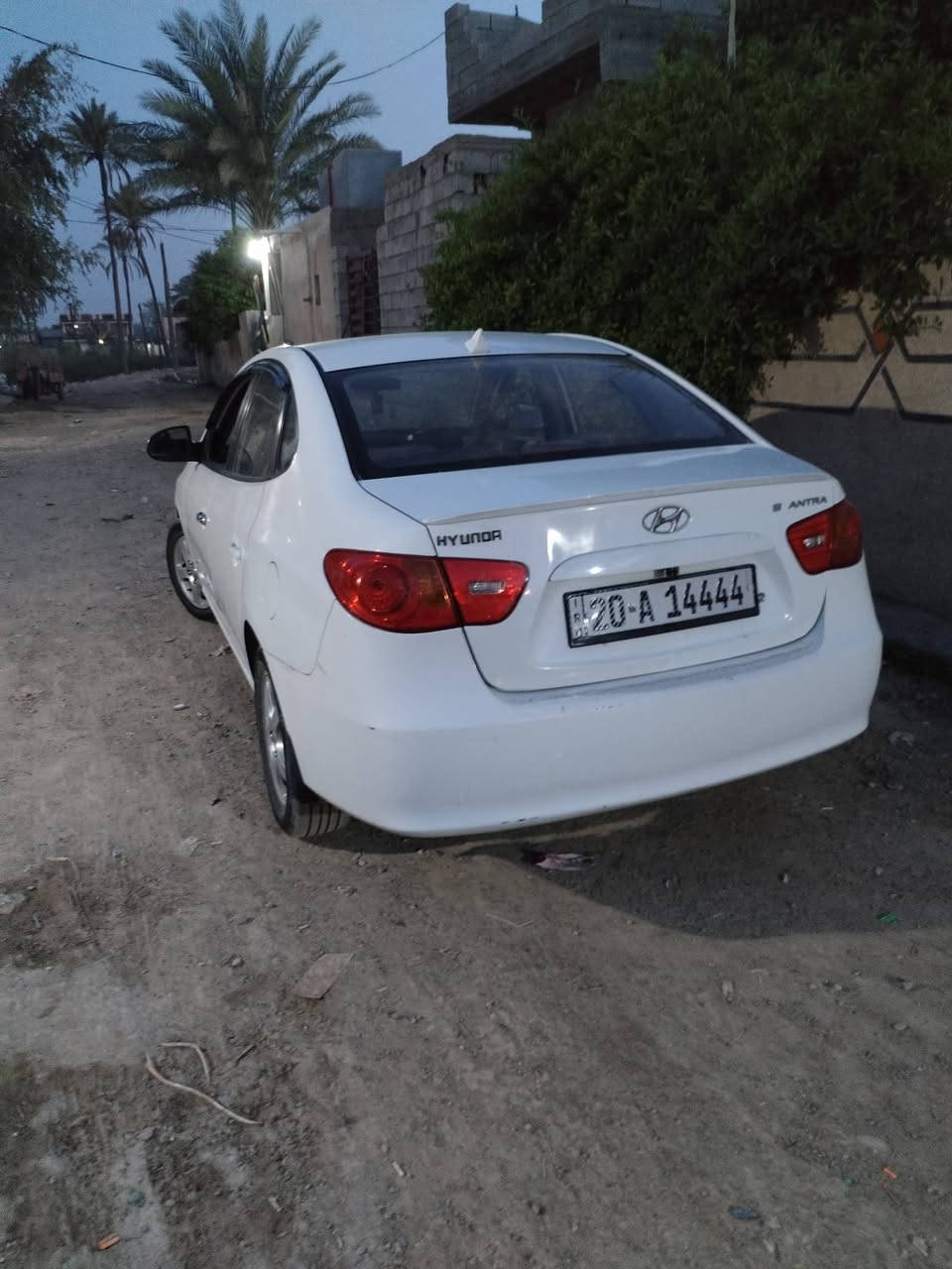 النتره مديل 2007 خليجيه رقم مميز هزه جديده سنويه بأسمي ل2029  محرك 2000 محرك بي خيط تبخير ضررها 3 قطع جاملغ وباب تبريد تدفئه شغال صدر امامي  خلفي جديد السعر 88 ورقه مكان ديالى خالص ***********
