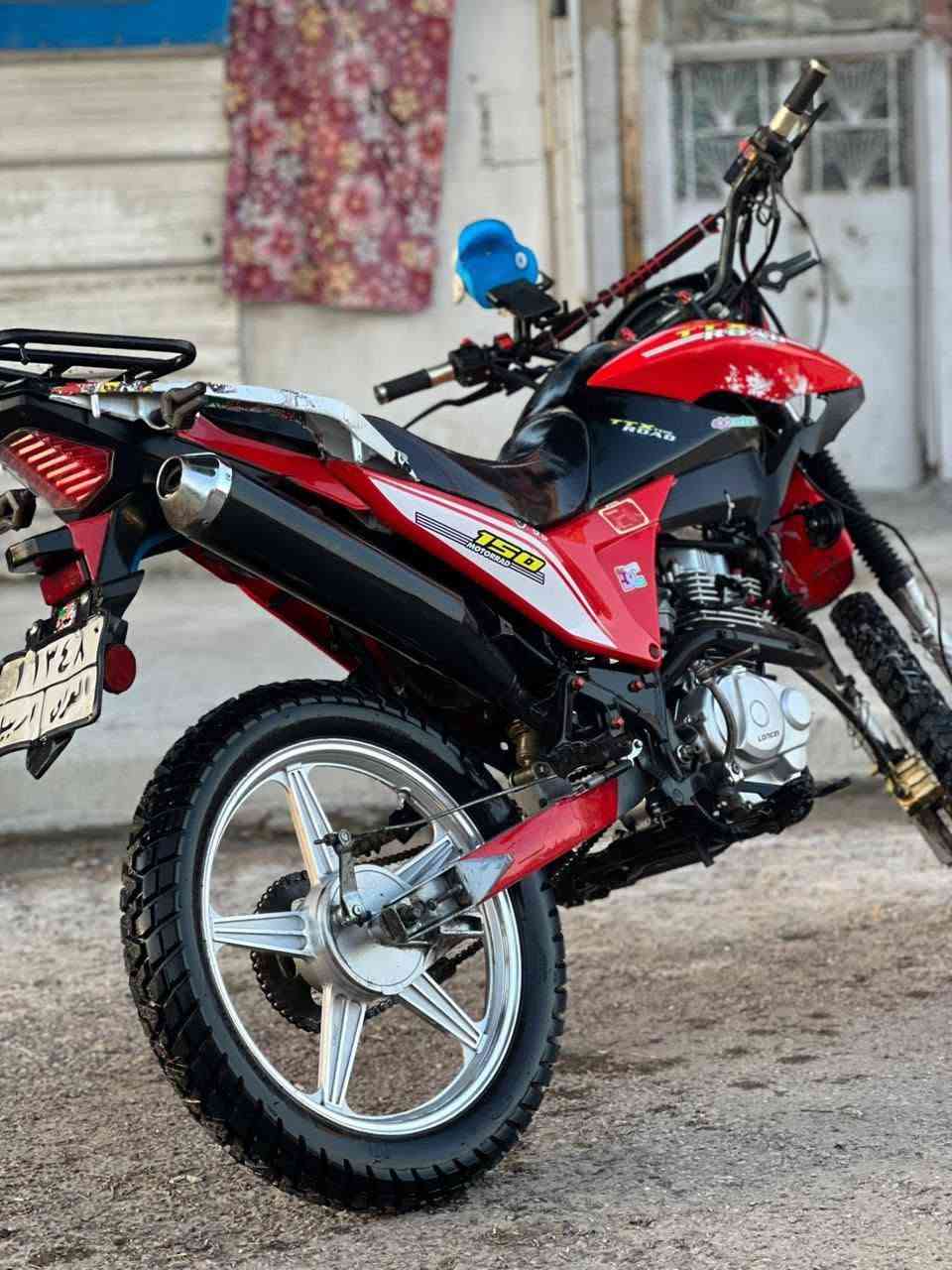 سلام عليكم لبيع مكاني بغداد سعر ٥٥٠ يرادلهه بس تاير ***********
