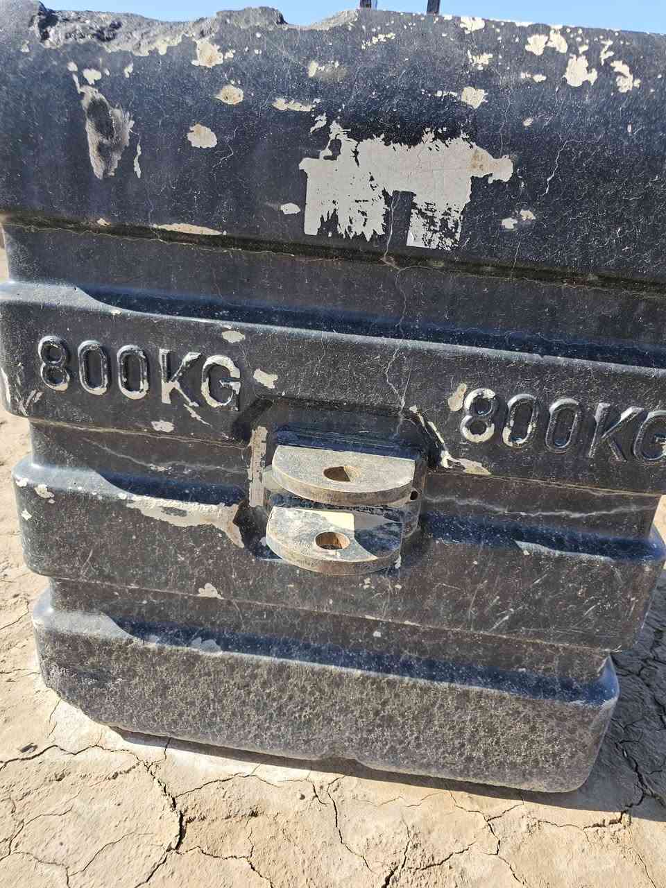 ثكاله اللبيع وزن 800 كيلو    ***********
