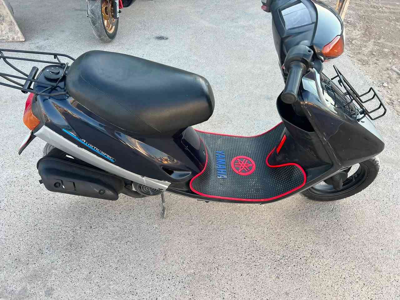 درجه صاروخ  نكره سلف 
نضافه فول احل من صوره بعد شرط من يشتغل صوت مابي 
شلعه كيج يقبط 60
شرط مامفتوح كلها شغال سلف اشاير هورن 
لايت زنون بي درجه صدك صاروخ 
 ***********
سعر 400بي مجال للطيبين 
دروعه كلها اصلي مالتها مو تجاري
