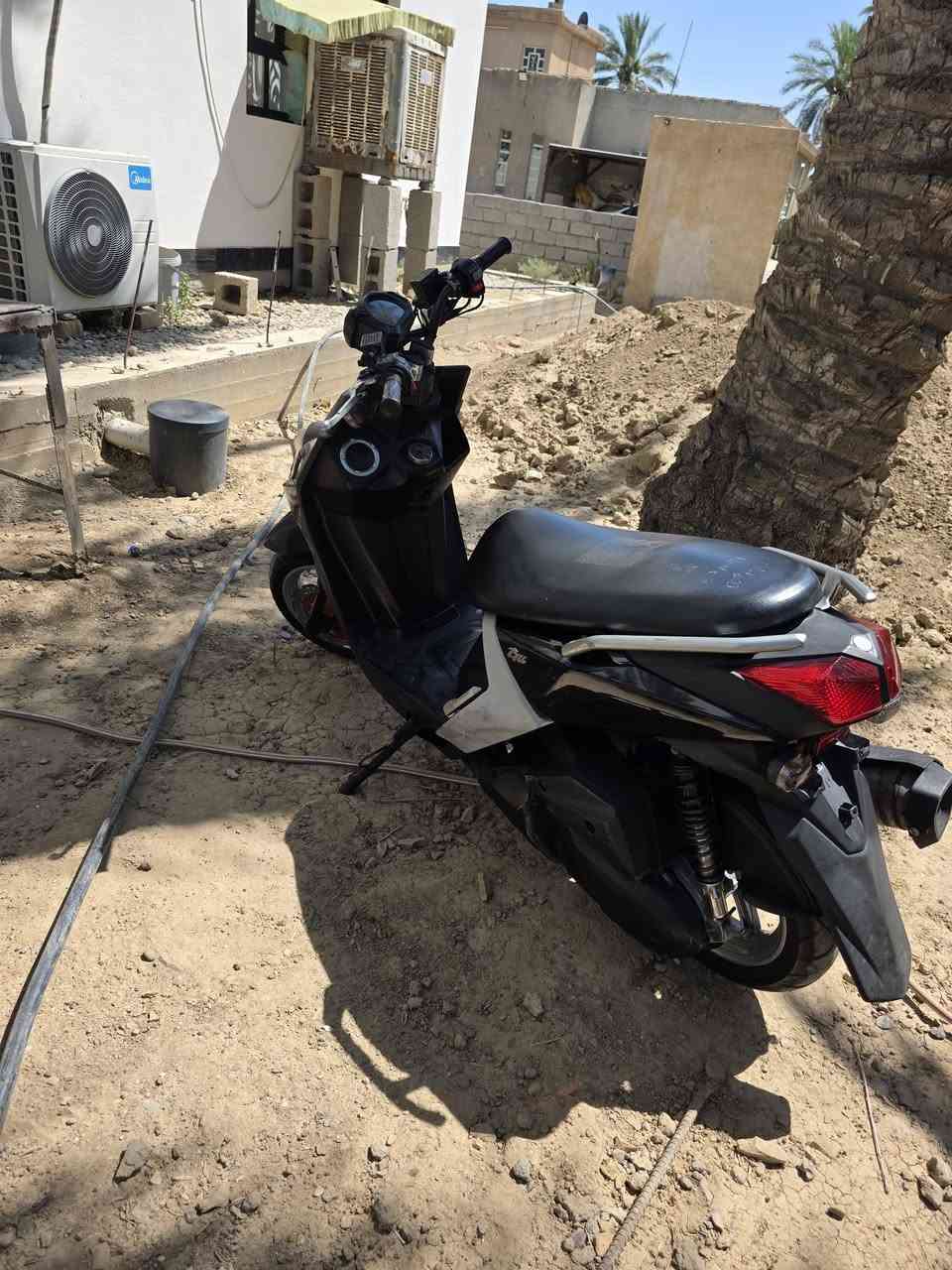 سكنس جبلي حديث دراجه جديده مال رمبه صارلها اقل الشهر من نازله مابيها اي نقص
للبيع ب1900

او مراوس واخذ فرق

مكاني بغداد 

***********
