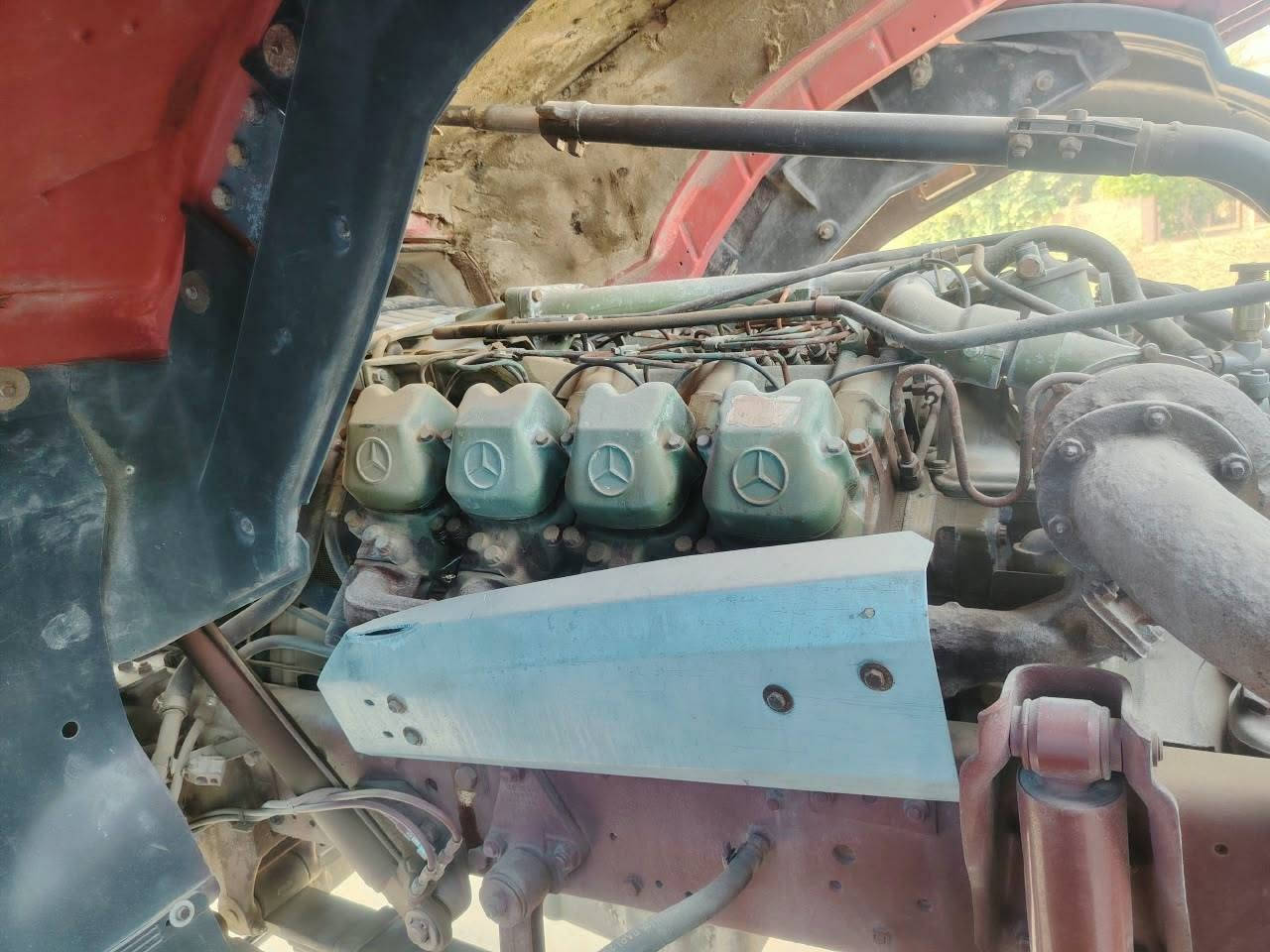 السلام عليكم قلبي كرواتي للبيع موديل 93 مكينه 35 كير 240 مجموعه جي اف قماره بلاديه ما مصبوغه بلاديه عربانه موديل 26 دقه النجف عربانه جديده دنياكر 16 شاصي 16 شريط من الطول للطول تخم تاير عربانه زيرو سعر خاص رقم الهاتف ***********

