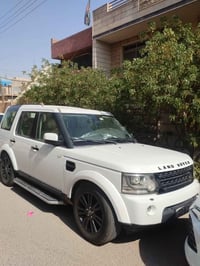 لاندروفر • ٦ سلندر • ٢٠١١