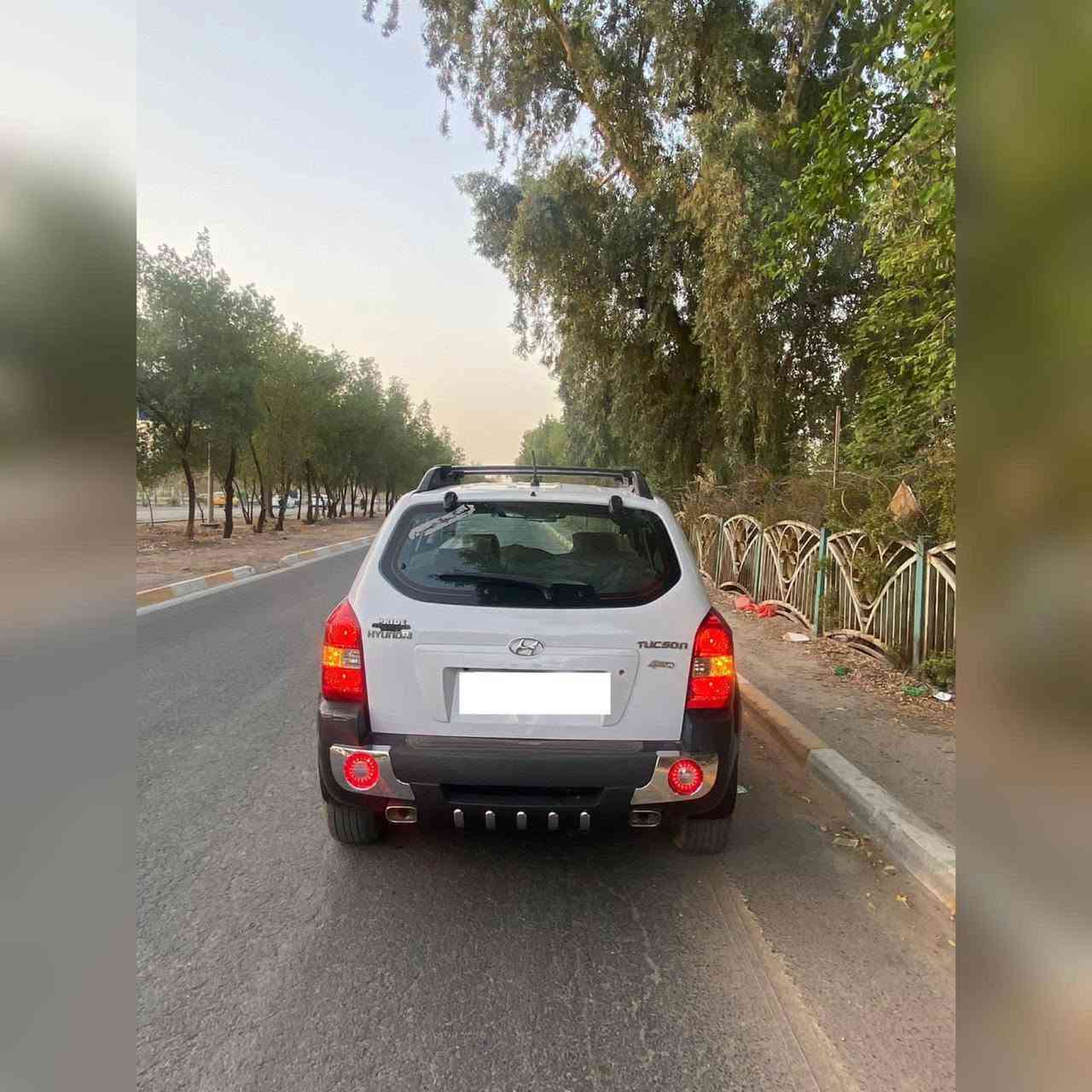 توسان 2008 خليجي مصبوغه احزام رقم بغداد تفاصيل*********** سعر105
