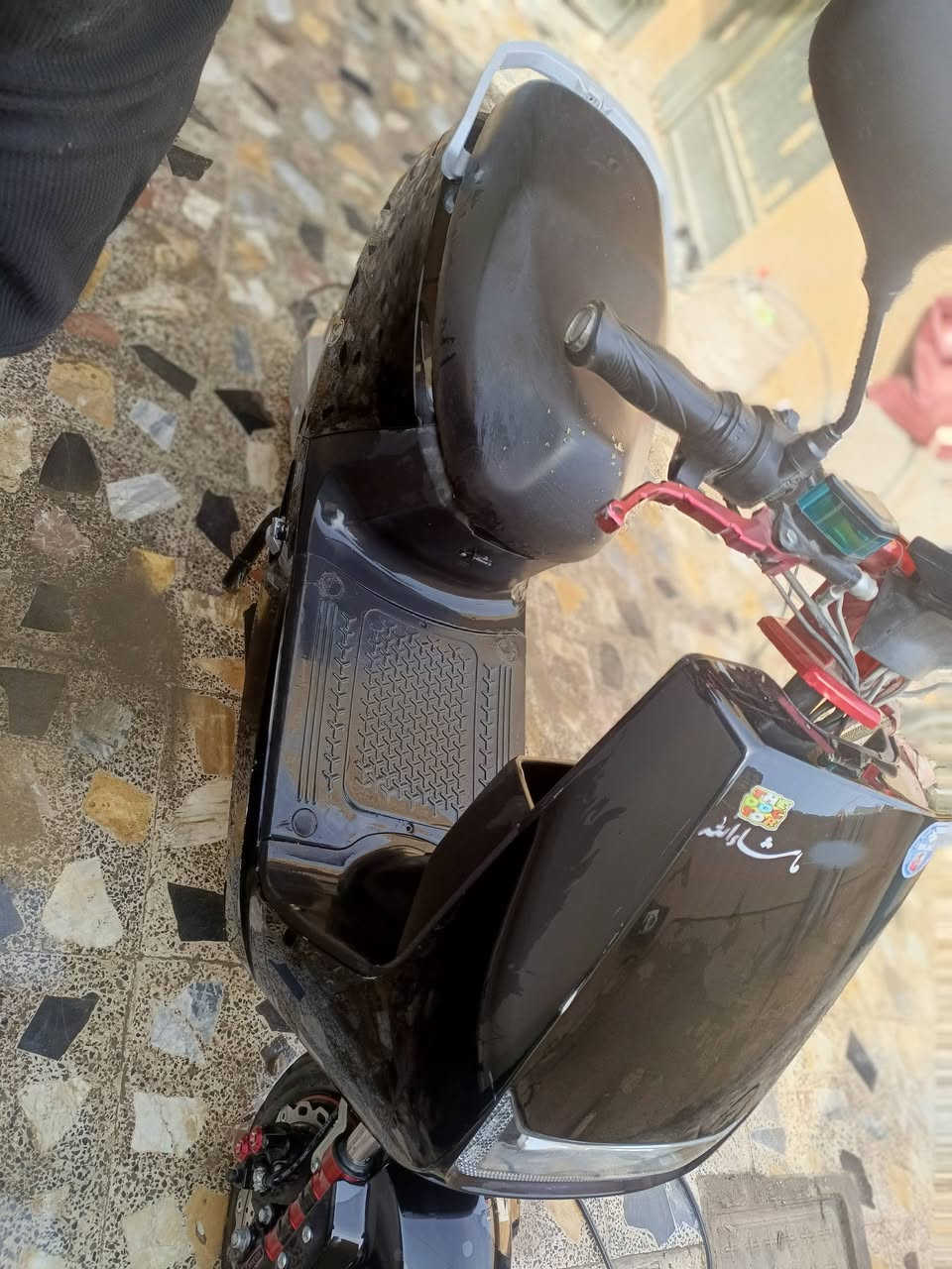 السلام عليكم اخون دراجه شحن لل بيع       موصفات طبلات رياضي استيران رياضي ويل رياضي دراجه ست بطاريت ريان دراجه خير من الله ااي يردهه توصل على هاذه رقم او خاص بكل اوقات ارد ***********
