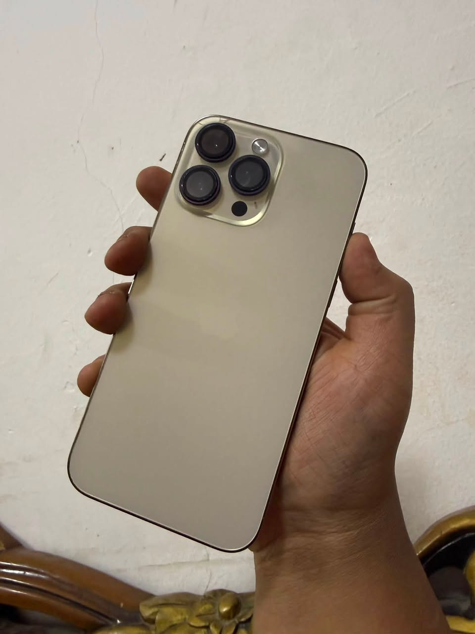سلام عليكم إيفون 14 برو ماكس ذاكره 256 بطاريه 100 مبدله اصليه والباقي كله شغال السعر 675 وبي مجال كلش بصيط وبي طخه بل ضهر ابد ممبينه العنوان بغداد الإسكان شارع مستشفى الطفل *********** فقط بيع
