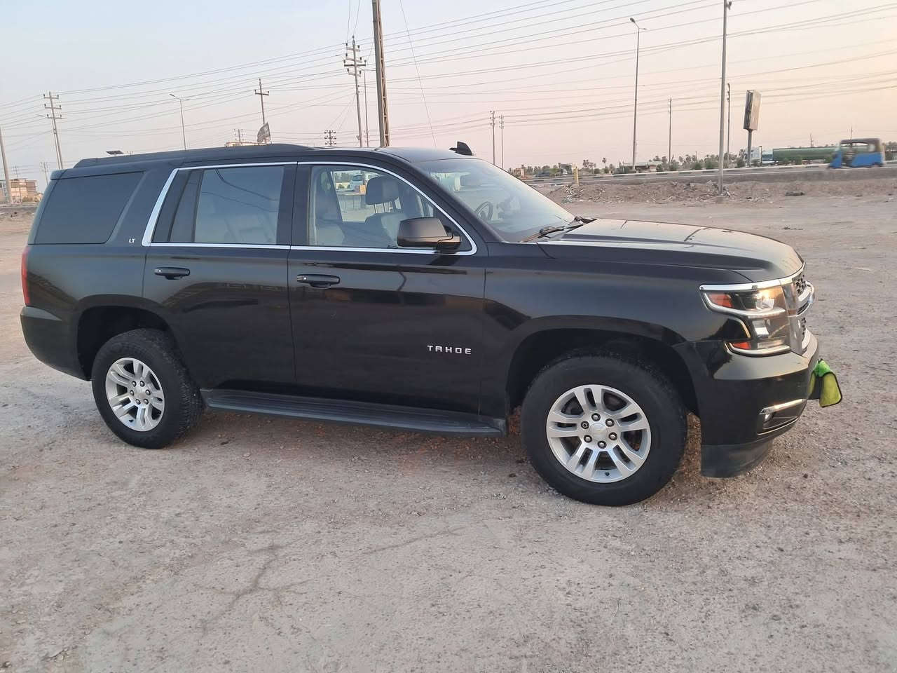تاهو18 LT اللون اسود باسمي كتاب ضباط كفاله عامه محرك ٥٣٠٠ تو ويل المرغوب رقم انكليزي بصمه تشغيل اربع بصمات ابواب حساسات امامي وخلفي كشنات جلد كهرباء حتى المقاعد الخلفيه صندوق كهرباء مري شفط واناره فتحه سقف استيرن كهرباء تشغيل عن بعد تحكمات استيرن تدفئه الكشنات سياره نظيفه واستخدامها قليل 
السعر360 قابل للتفاوض مكلف بالنشر 
***********
تاهو18 LT اللون اسود باسمي كتاب ضباط كفاله عامه محرك ٥٣٠٠ تو ويل المرغوب رقم انكليزي بصمه تشغيل اربع بصمات ابواب حساسات امامي وخلفي كشنات جلد كهرباء حتى المقاعد الخلفيه صندوق كهرباء مري شفط واناره فتحه سقف استيرن كهرباء تشغيل عن بعد تحكمات استيرن تدفئه الكشنات سياره نظيفه واستخدامها قليل
