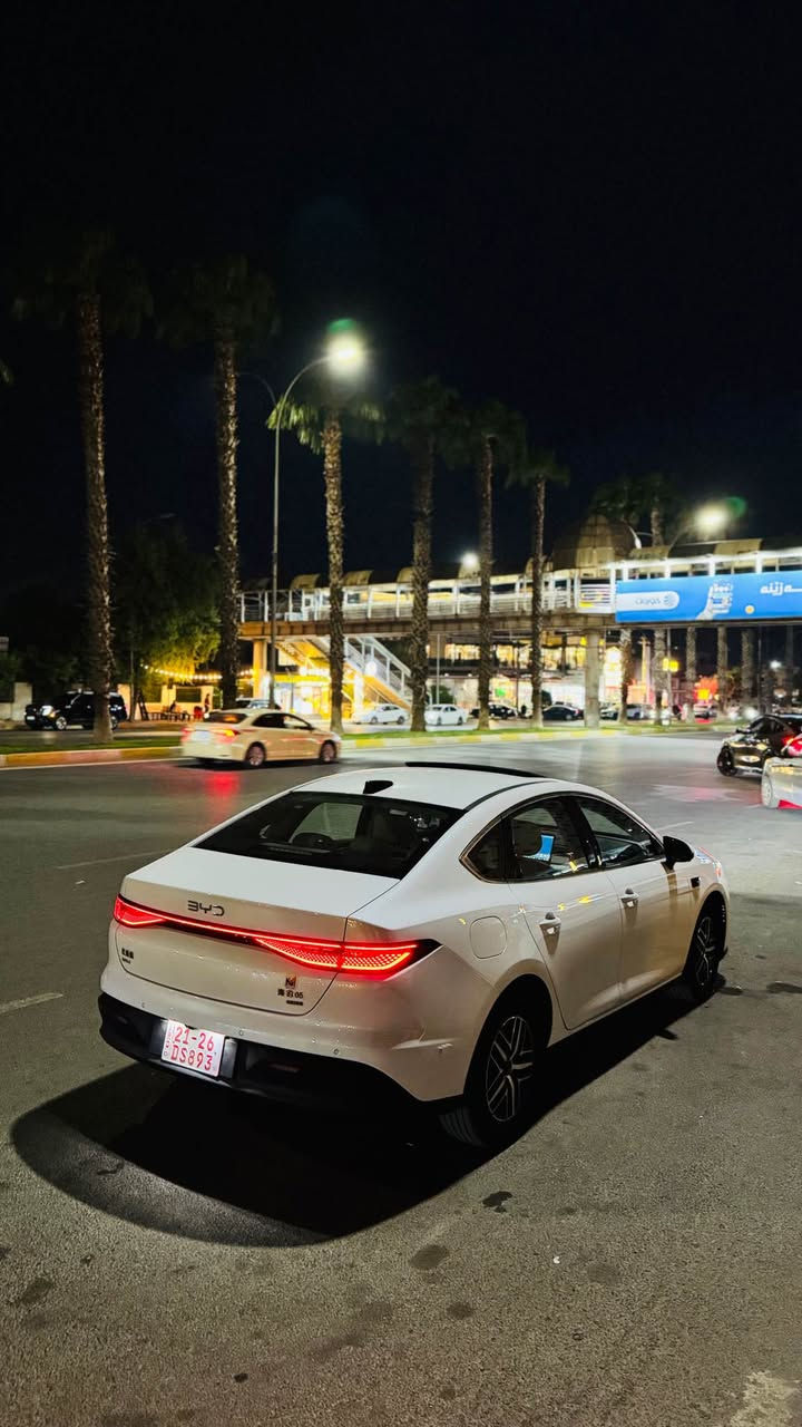 سەرەتق بەناوی خوای گەورە  BYD 2025SEL 05 FLAGSHIP فول فول مواسفات لەمە فولتری نیە سەیارەکە سفر سفرە بە پاتری و بەنزین 2 هەزار کیلۆ مەتر ڕۆشتوە مواسفاتی 13 کامیرە ناو سپی کوشن جلد سلایت و بەسمە حاسەی پشت و پێش رادار ٣٦٠ پلە راداری ئاوينە شاشە گەورە ئاوێنە شفت ویل کرۆم و فول فول مواسفات سەیارەکە کلینە سارد بۆیاغ تەزرە هیچ هیچی پێوە نیە گیر مەکینە کارەبایی و پاتری و هەمووی بەشەرت سەیارەکە سفرە پێویستی بە محت نیە بۆ زانیاری زیاتر پەوەندیم پێوە بکەن *********** ڤایبەر و واتساپم هەیە كويسينجاك, أربيل
