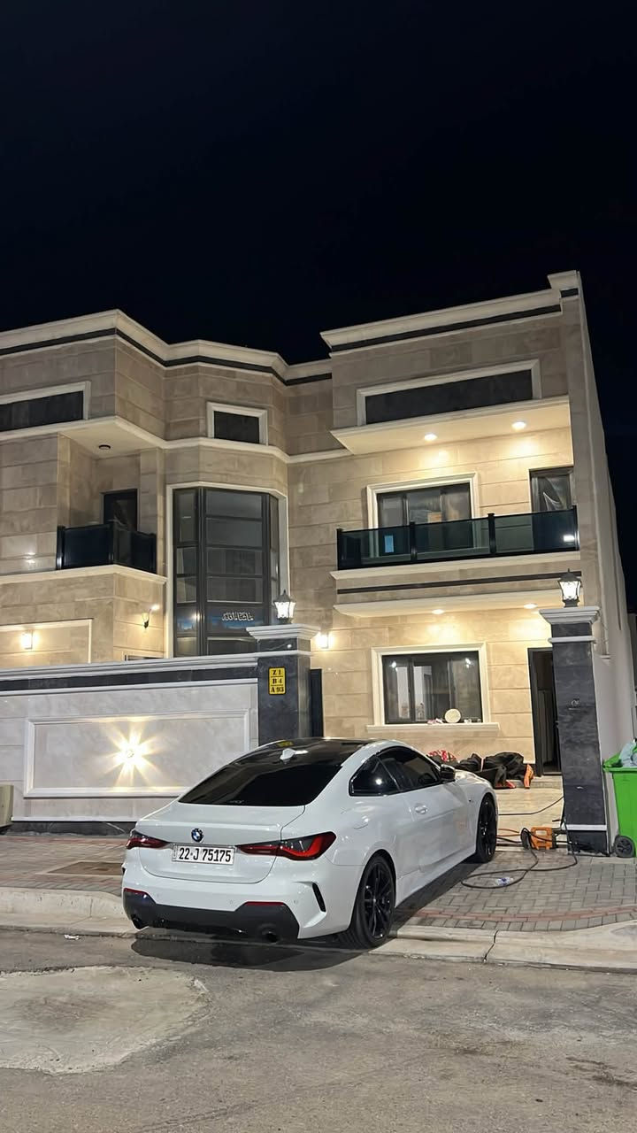 Bmw 430i coupe
2021 ماشيه 44km
داون بايب تفريغ وطلقات ( كل غراضها الاصلية موجودة + العطر الامامي الاصلي)
ايرباك برده حادثها الباب ومن وصلت طلع بيها كلير جاملغ خلف سايق
تدفئة كشنات
مري تعتيم وطوي
داخل احمر
هارمن كاردون سماعات
جاهزة كلش للاخير مابيها اي نقص 
مكان السيارة البصرة 
280 وبيها مجال 
***********
