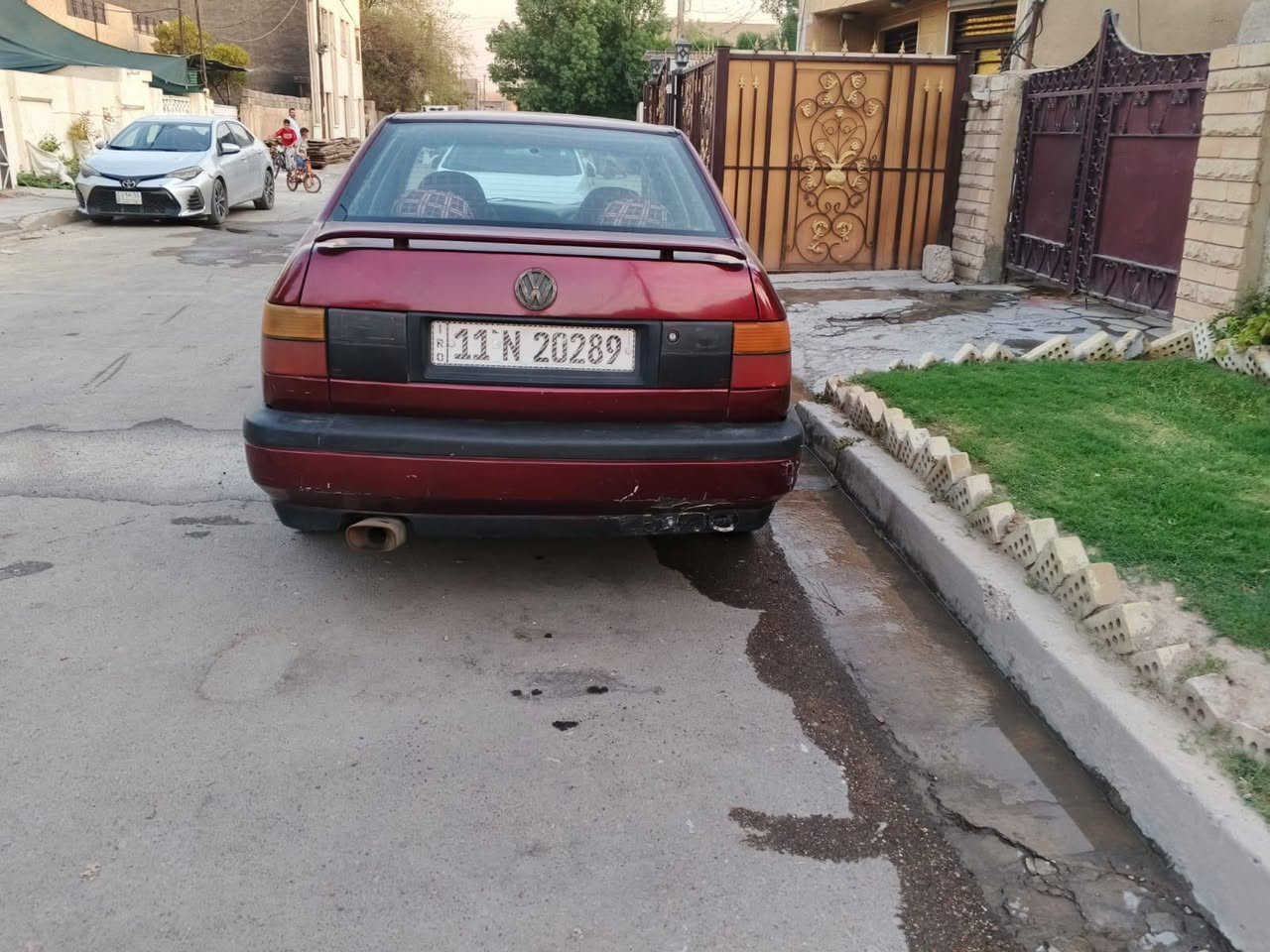 سلام عليكم كولف موديل93بغدادبسمي كيرمحرك وتبريدخيرمن الله تخم تايرجديدصدرهانضيف السعر29بغداددوره***********
