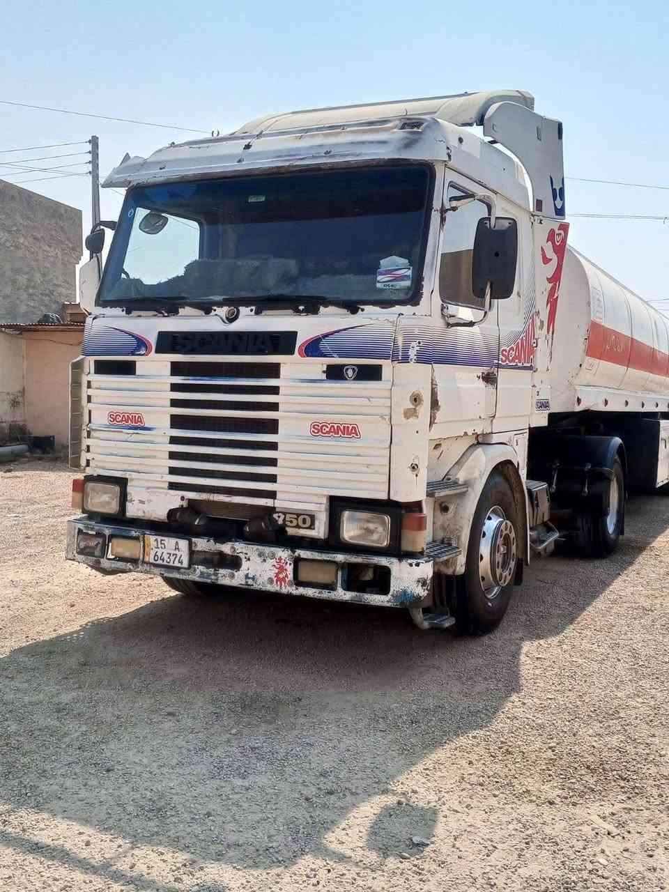 سكانيه موديل 1991جاهزة للشغل تخم تاير جي بي اس وتصريح امني محرك 8 سلندر كير عشر نمر محرك جديد كير جديد. استفسار علا ***********
