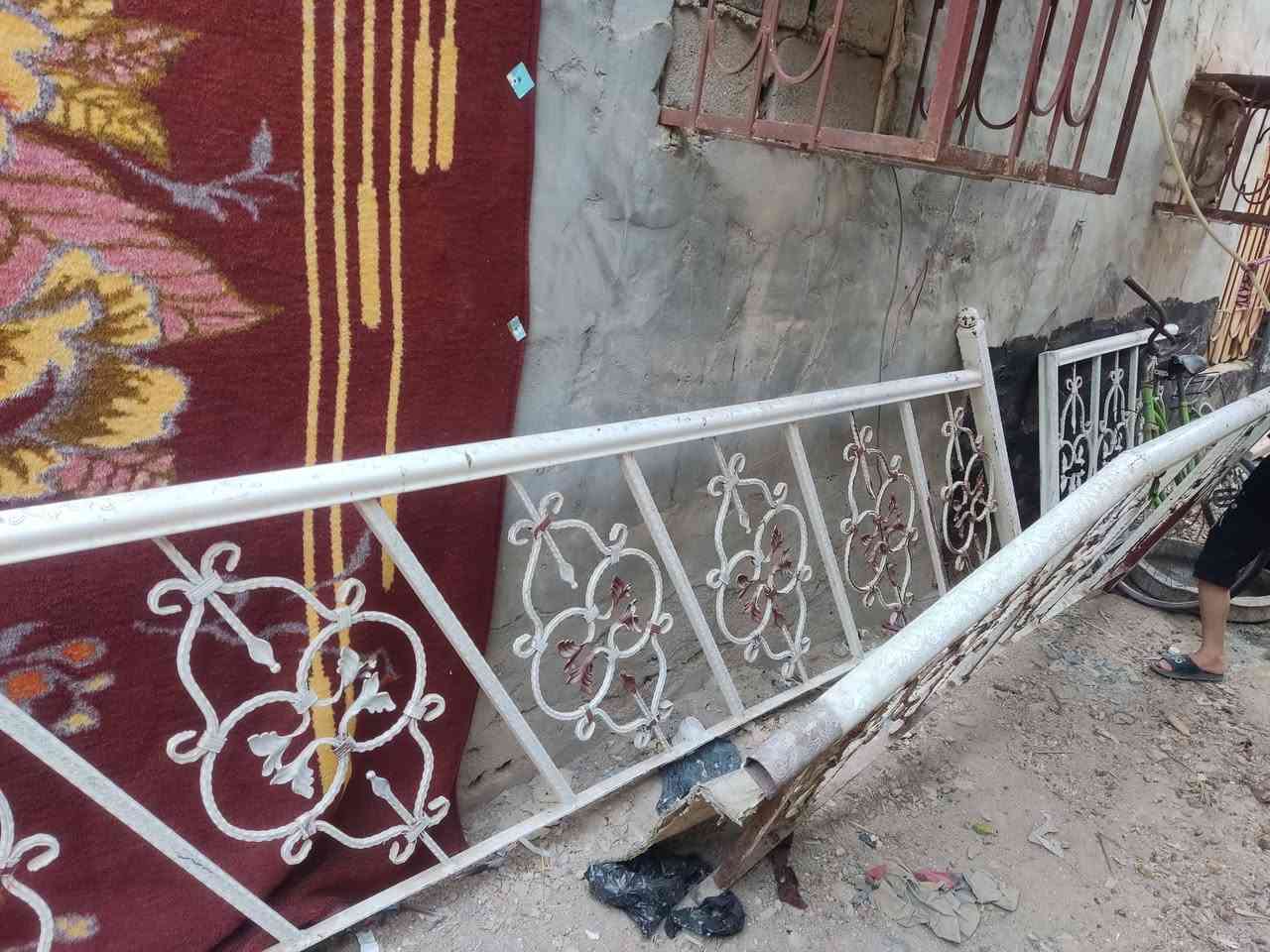 درج حديد • ٨م • ثقيل