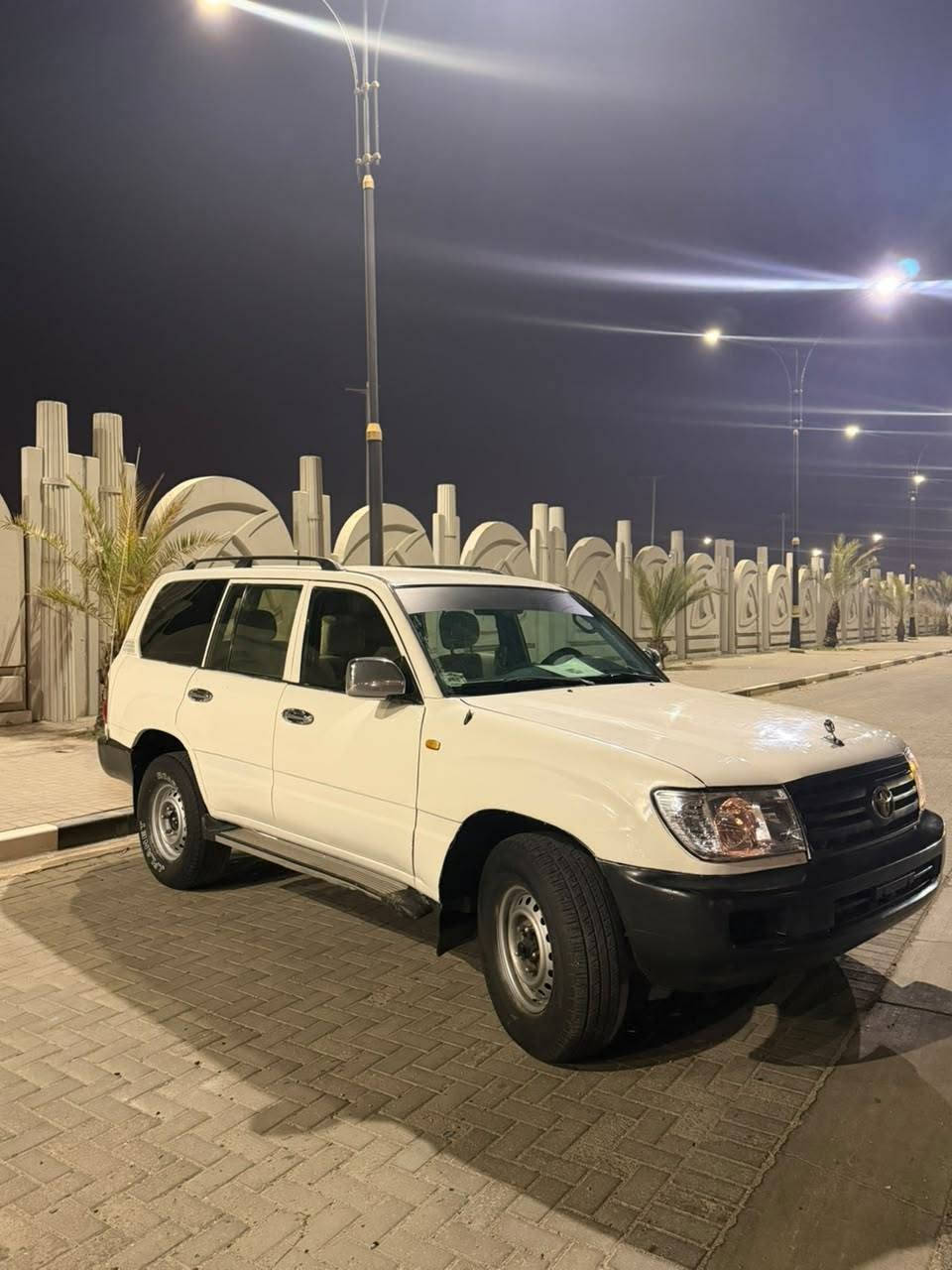 🔥 للبيع لاندكروز جكسر 2004 (مونيكا) — مزاد وزارة الداخلية 🔥
مكاني البصرة  ***********
السعر 75 ورقه 

🚙 السيارة مدفوعة الكمرك وكاملة المعاملة، وحتى القرص مالها موجود بالمعاملة، باقي فقط تصعد هزّة وتستلم رقم.

📍 الترقيم محافظة بابل.

✅ المكينة نضيفة

✅ الكير نضيف

✅ الحدادة جديدة

✅ تخم وتايرات

✅ كهربائيات من الطول للطول شغالة

✅ دبل شغال

✅ تانكي مزدوج

✅ أوتوماتيك

✅ البلاد مصبوغة عام

✅ كفالة من القص والكلبة والضربة القوية

✅ التبريد منظّم وكامل

✅ منظومة التبريد كلها جديدة

✅ الكمريسر جديد، وبعده ما مشتغل، فقط يحتاج ضغط غاز

السيارة جاهزة وتحتاج تكملة إجراءات الهزّة واستلام الرقم فقط.

📞 للاستفسار والسعر: خاص ***********
