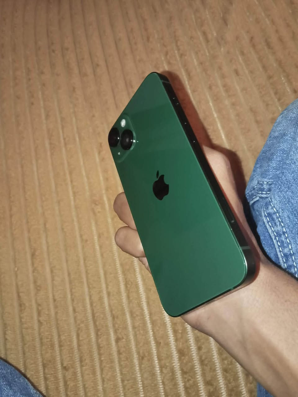 13 عادي قطعه نضيفه الجهاز ما مفتوح
بس التصوير ضالمه الشاشه شخط مابيه بس هاي لزكه جيلاتينه امشخطه الجهاز مكفول كله السعر خاص ***********
