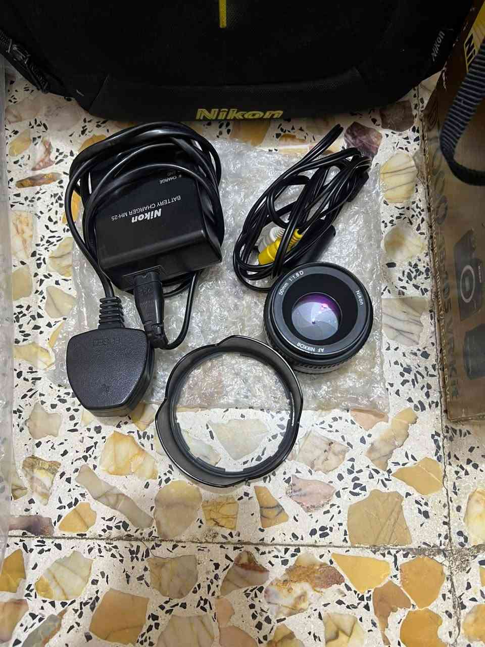نيكون D7000 • ثلاث عدسات • نظيفة