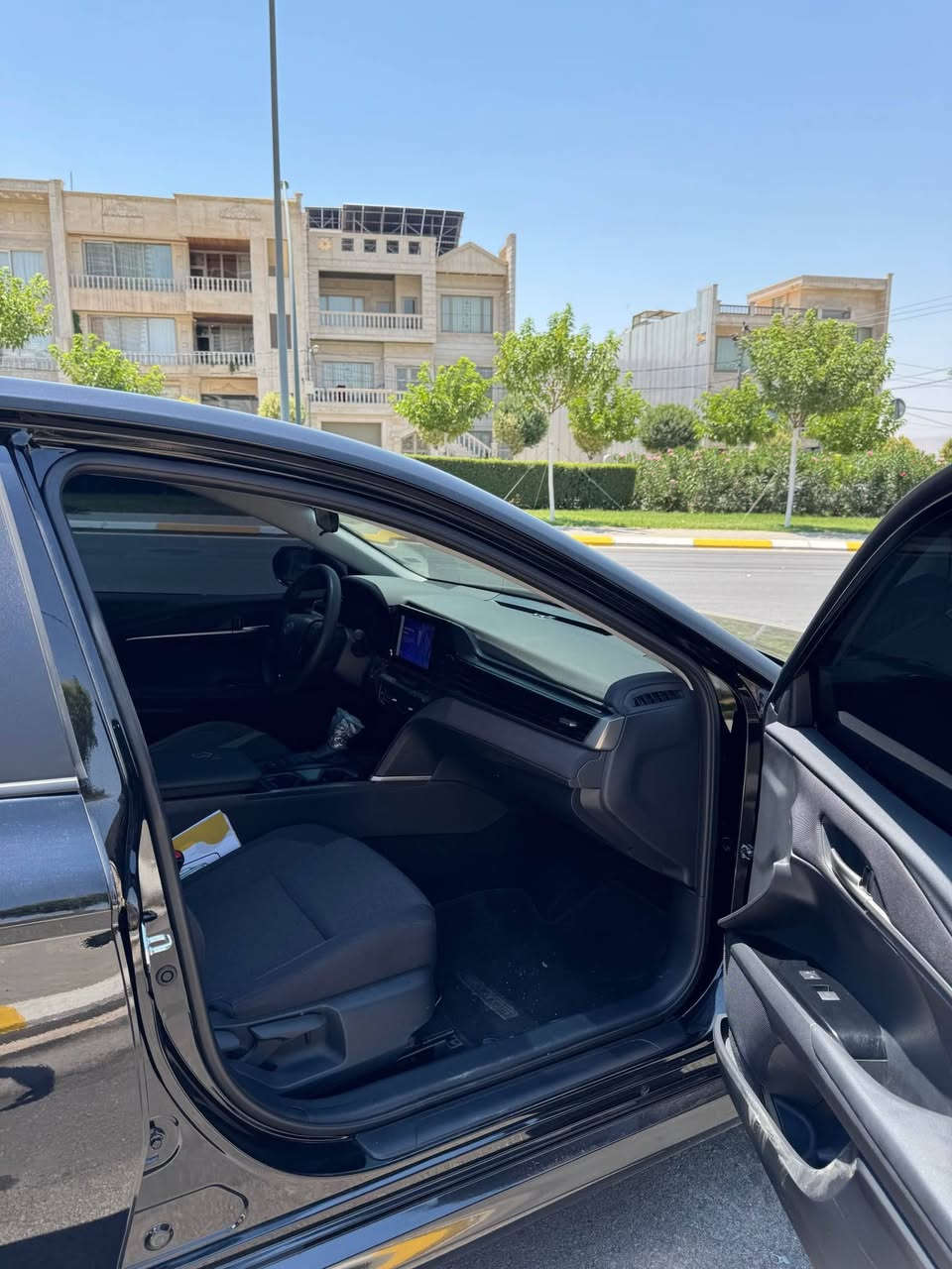 Toyoto camry 2025 HEV.

هايبريد. مواسه فات LE
به سمه شاشه وايرليس چارج ٣ مؤد
ده بل گير گيج ئه ليكترؤني  رادار و خه تي جاده
ئؤتؤ هؤل د و بريك به سمه
پيش و دوا كه پس. يه ك چه مه له خي دوا بؤياخه
بي نا و گرتن بي ئه رباگ ١٢ هه زار مايل رؤيوه
گيرومه كينه و كاره باي هه موو گياني به شه رت
١ مانگو 18كاتي رؤژي ماوه بؤ ره قه م
*********** السليمانية, العراق

