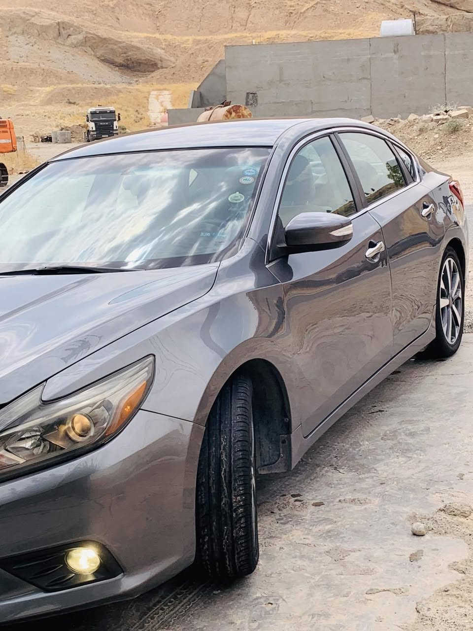 لەسەر ازنی ئەدمین
nessan altima 2017 SR    ڕەنگ نەوتی

نیسان ئەلتیمای 2017 ی SR بەس سلایت نیە 

کوشن جلد و کارەبایی و بەسمەو تحدید سورعە ودبڵ ساڵانسا سوکان ڤۆلیۆم

چوار تایەی نیوداشت لەگەڵ چوار ویلی SR

3 گێر تۆماتیک سپۆرت تەرح واتا گێر شەفت لە سوکان

حاسە   155 رۆشتووە

سەنەوی و رەقەم نوێ تا 2029

گێروو مەکینەی بە شەرتی ئەو فیتەرەی خۆت ئەتەوێ

سەیارەیەکی تا بڵێی جوان و قوتە یەک دینار مەسرەفی نیە

سۆنەریم داناوە

سعری  117کەمێک مجال          ***********   تەق تەق
