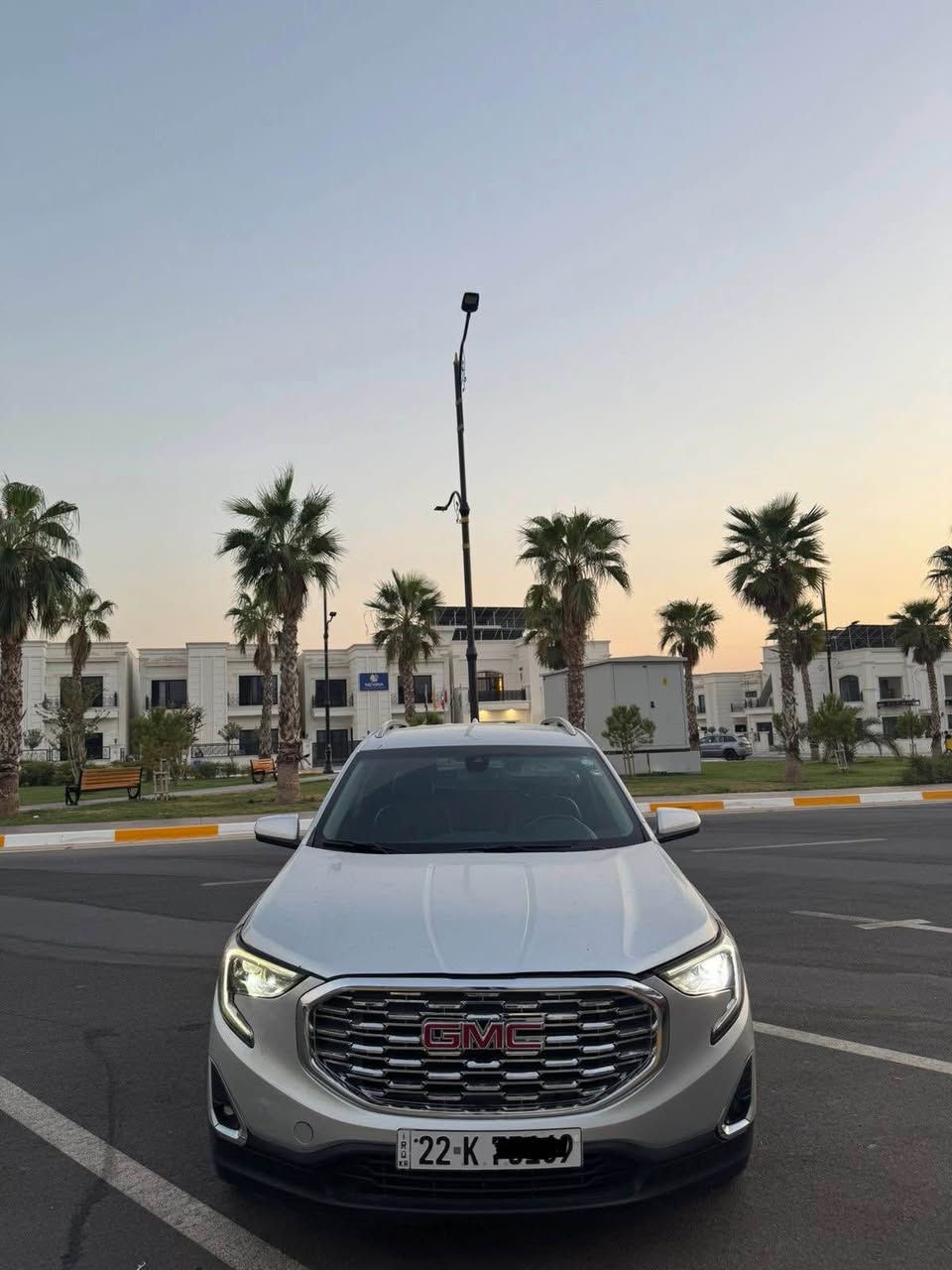 GMC 2021 TERRAIN SLT
سەیارەکە بۆنید و چاملغی سبوغە ٢ جێئ تحدیل گچکەشی پێوەیە سەیارەکە قەپات ماصفاتە دەبل ئەکسلە کوشین سارد و گەرم ئاقێنە حەساس ٦ دوگمەیە فولل فوولە تەنها سلایت نیە 
سەیارەکە گێر و مەکینەی بە شەرتە تحویل و غەرامەش بە شەرت
سحری ١٣٠ وەرەقە
*********** أربيل, العراق
