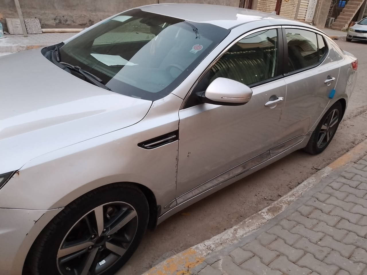اوبتيما 2013 امريكي رقم بغداد انكليزي
حادث جاملغين وبنيد تبديل بلادي
 بدون صبغ 
محرك 2400 جي دي اي مفتوح
كير مكفول 
كهربائيات مكفولة 
صدر جديد
تبريد ثلج حتى من واكفة ما يبوخ 
سيارة بأسمي سنوية وهزة جديدة 
السعر واتساب 
***********
