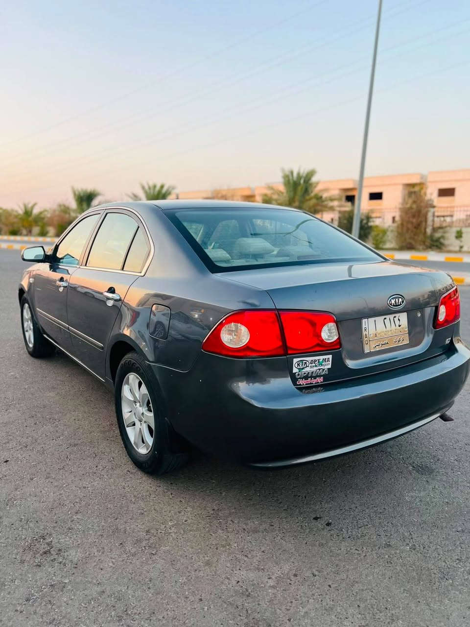كيا اوبتما موديل 2007 خليجي
رقم كركوك مشروع وطني سنويه جديد شرط التحويل والغرامات 
السيارة محرك وكير شرط بدون اي عيب 
محرك 4 سلندر الكبير المرغوب شرط بدون فتح ولا تنقيص ولا تبخير 
كير شرط بدون اي عيب شرط عالفحص 
تبريد ثلج شرط 
صدر امامي وخلفي جديد 
تايرات جدد 
ويل كب 
اربع دسك 
تحكم استرن جهتين 
اشاير بالجاملغات 
تحكم امري كهربائي 
داخل لونين 
السيارة خليجيه نظام واحد المرغوب 
السيارة كفاله عامه من الصبغ والتبديل فقط رصعات امبينة بالبنيد غير شي مبيها شرط الفحص 
السيارة جديدة داخل وخارج شرط السيارة احله من الصور وترايها زيرو شرط 
السيارة بسعر مناسب جدا جدا 88$ وبيها مجال للشراي 
العنوان صلاح الدين تكريت 
للأستفسار ***********
