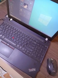 لينوفو ThinkPad • 8 جيجابايت • 256 جيجابايت SSD