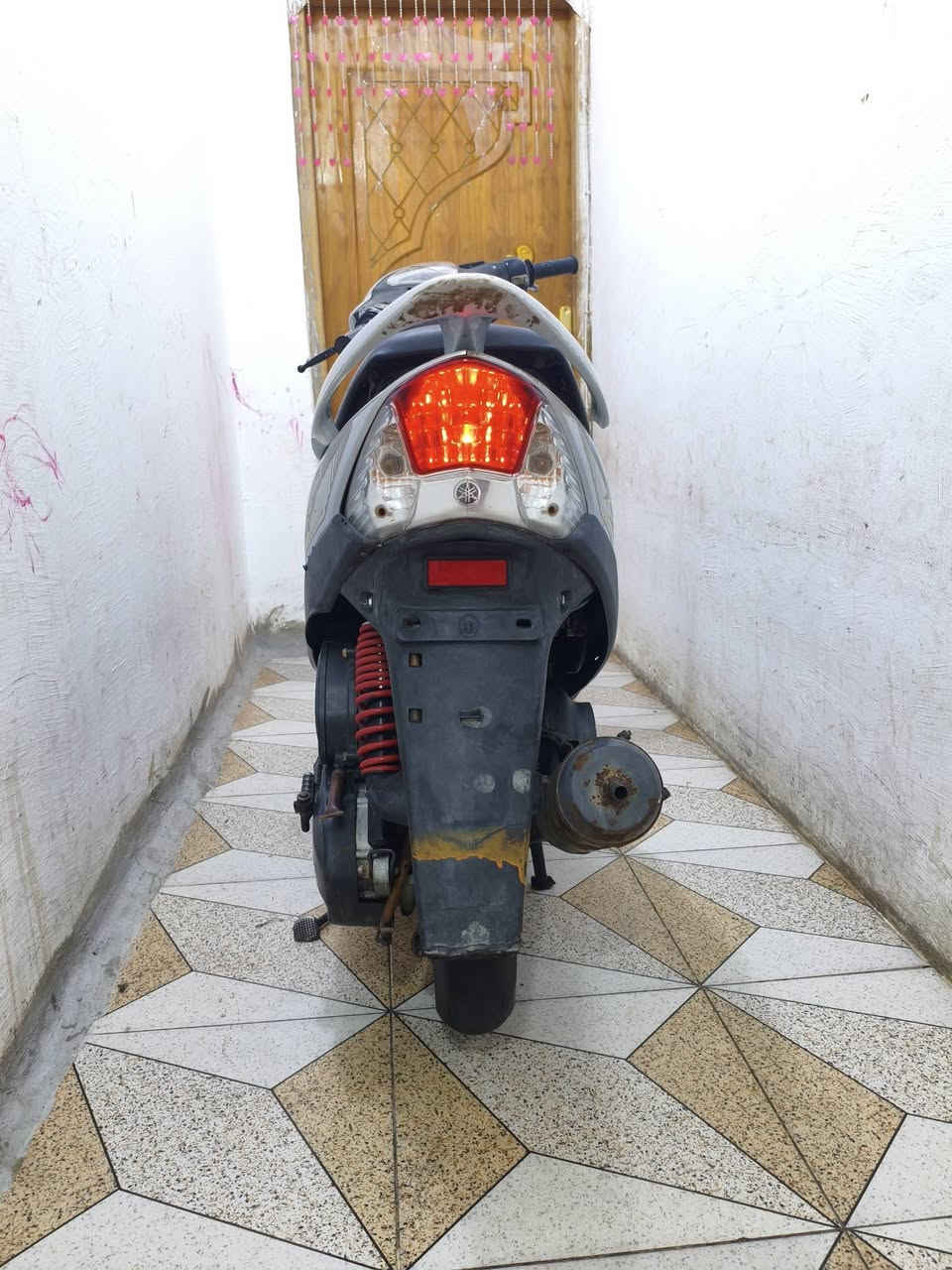 ماكس جديده كلهة شغاله سلف هندر اشاير سكنات ما مفتوحه مشي نهضه خير من الله بوشه 49 ابلاديه لايت عالي وناصي دبلات امامي وخلفي ابريكات اماميه وخلفيه جاهزه اخت الرمبه نعومه كلش حلوه كفرات اصلي حواضن اصليه ختم واحد عدادات الكهربايات كلها شغاله لا تبخير لا تنقيص لا نضوح ما بيها اي نقص شرط الفحص مشي كلش حلوه شلعه ابلاد مكان حيانية شارع السيد سعر 650 بيها مجال قليل جدا رقم ***********
