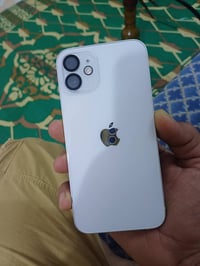 آيفون ١٢ • ٢٥٦ • بطارية ٩١