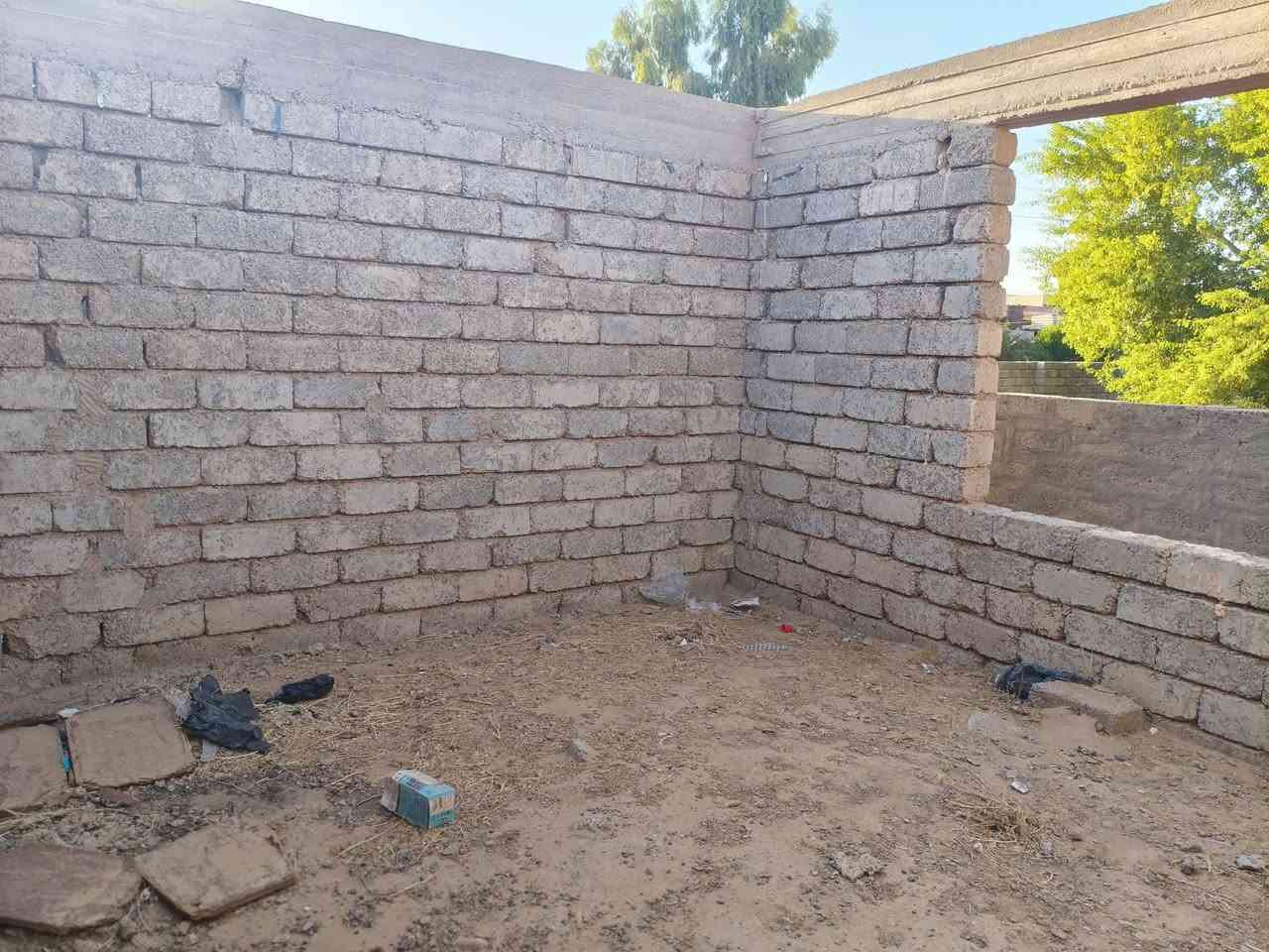 السلام عليكم هيكل للبيع حي الاسمدة الأرض زراعي ركن على شارعين المساحه 500 م اي استفسار اتصال على الارقام (***********)(***********)
