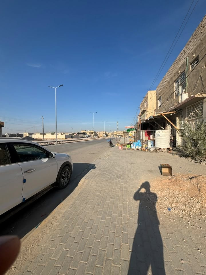 عرصة تجارية • ٢٢٠م • ملحق الفارس