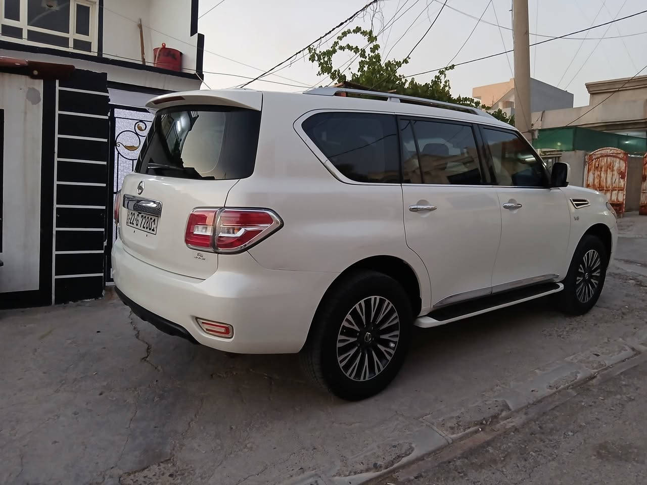 نیسان بترول مودیل 2014
بێ بۆیاغ گێر و مکینەی بەشەرت
رقم هەولێر 
سعر 250$ مجال
***********
شوێن هەولێر
