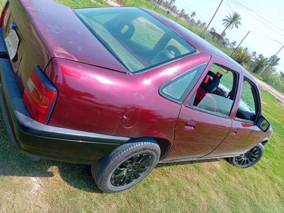 فكترا للبيع سياره خير من الله 

25 وبية مجال  قليل الموشراي لا يتصل 
***********
مكان السيارة ديوانيه قضاء غماس
