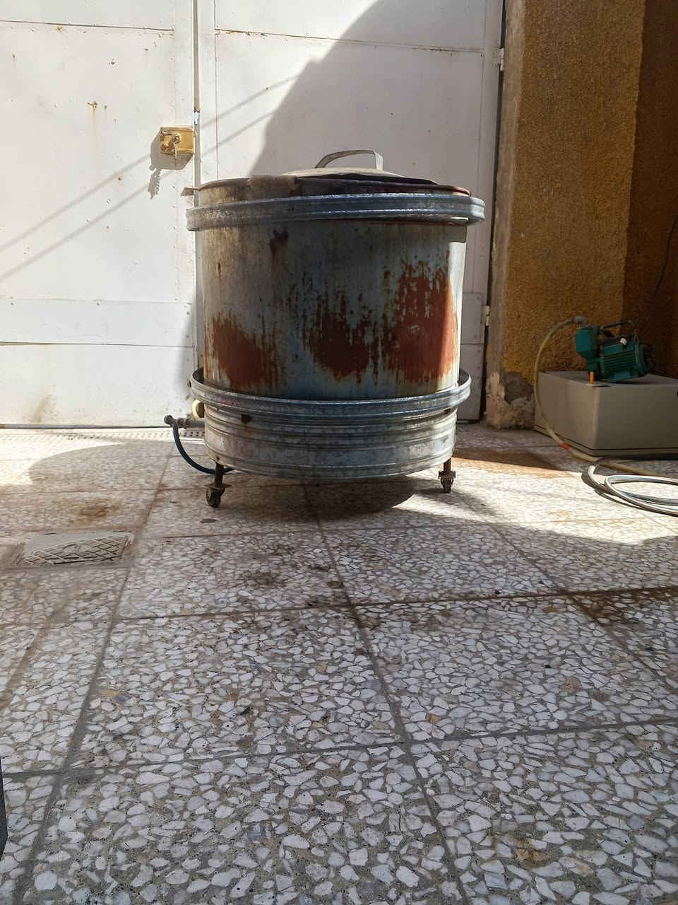 للبيع ***********
