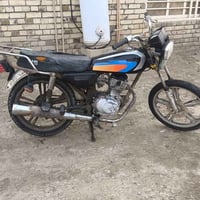 بدون سعر • للبيع