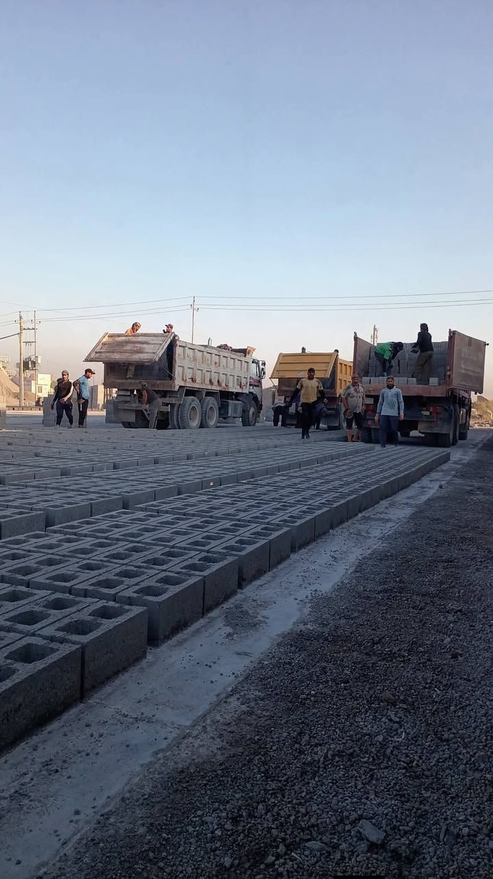 🏗️ تبدي تبني؟ خلّي أول خطوة تكون مضمونة!
الأساس القوي يبدي من البلوك الصح  ✅

 
✔️ شغل نظيف بمواصفات هندسية ومختبرية
 بلوكة –مطروح ب المعمل 

🚛 نقل ويـّا رافعة بنفس الوقت
🔹 نرفعلك البلوك للطابق الاول
🔹 نوزعه على البتلو داخل الغرف
🔹 نوصل حتى السياج
🎯    راح نوصلك!
💧نوصلك باللوري وبسعار مناسبة 

💬 راحتك تهمنا… ولهذا وفرنالك كلشي حتى تكون بداية شغلك مرتبة وبدون تعب

📞 للاستفسار والتنسيق:
***********
