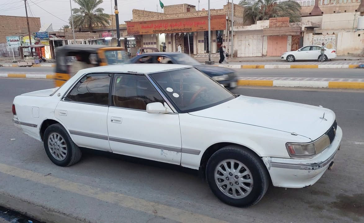 السلام عليكم شيزر عظم موديل 92 رقم واسط مشروع وطني سنويه منتهيه ب24  مكفوله من لكص ولنقل ولعيب لشرعي محرك وكير ونجي خير من الله كهربائيات شغاله حداديه جاهزه السعر 29 وبيها مجال بصيط مكاني ذي قار قلعه سكر ***********
