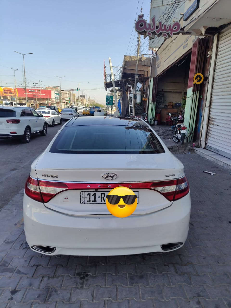 أزيرا خليجي موديل 2014
بيها أربع قطع بدون دواخل 
مكينة گير خير من الله 
6 سلندر محرك 3000 
فول مواصفات بانوراما تنتة تحكم ستيرن
كشنات جلد تحكم كشنات كهربائي السيارة مفولة كلش حدادية 80 بالمية 
 بردات خلفية بلاد  
السعر 95 ورقة وبيها مجال 
مكان السيارة كربلاء حي العامل 
رقم الهاتف ***********
