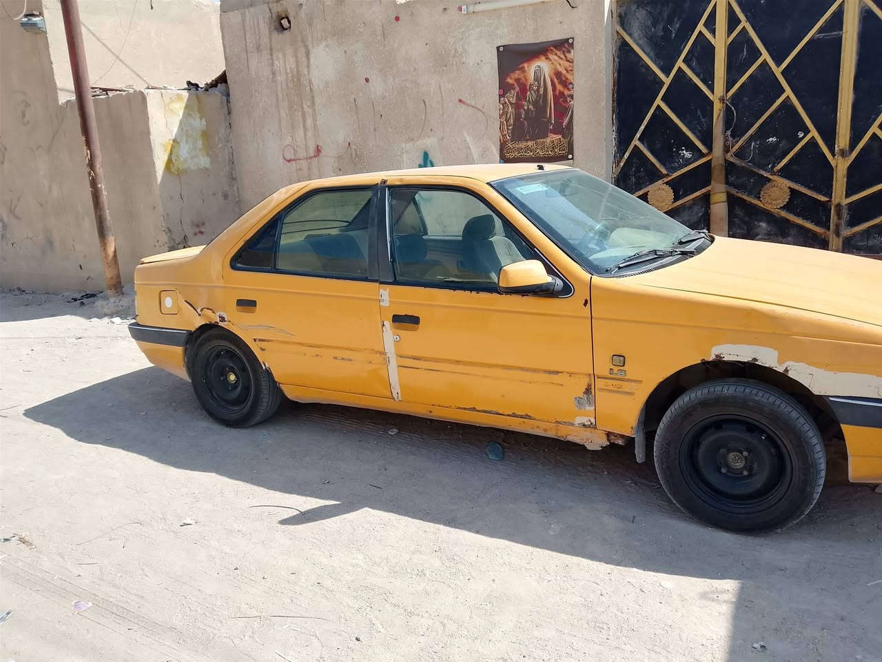 يا الله بيجو موديل 16سيارة جاهز من كل شيء مكينه وكير وحداده تخم تاير رقم ذي قار ابو سنوية بناصريه ماندله ابيع هل موجود  ترهم مراوس ***********
