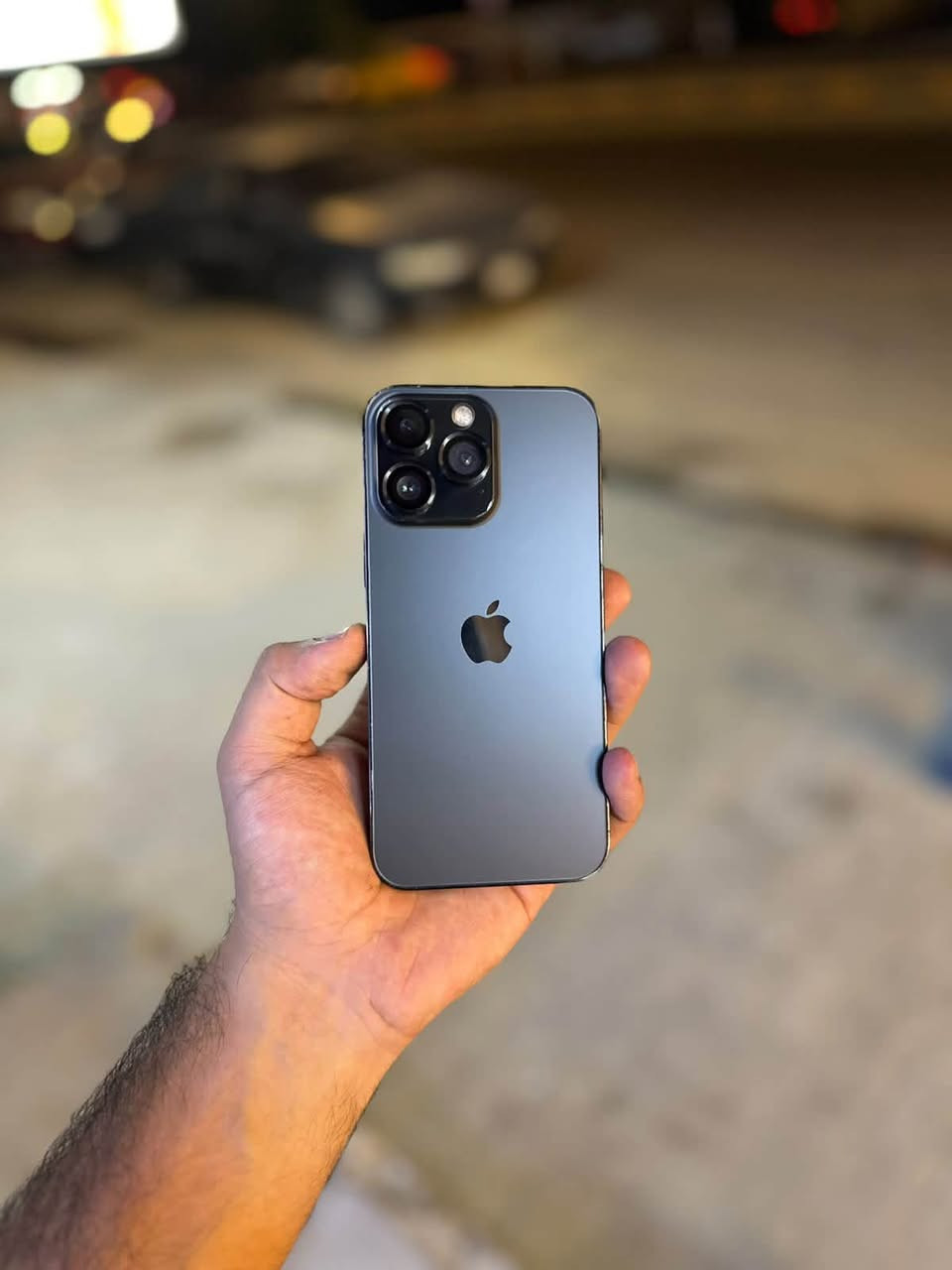 ايفون 14 برو ماكس
ذاكره 256 
بطاريه 100 
شرق اوسط AHA 
نضافه 100% 
مبدل شاشه اصليه 3 خيارات 
فيس ايدي شغال 
سعره 535 بي حك جيه 
مكاني نجف تقاطع الهنديه 
***********
