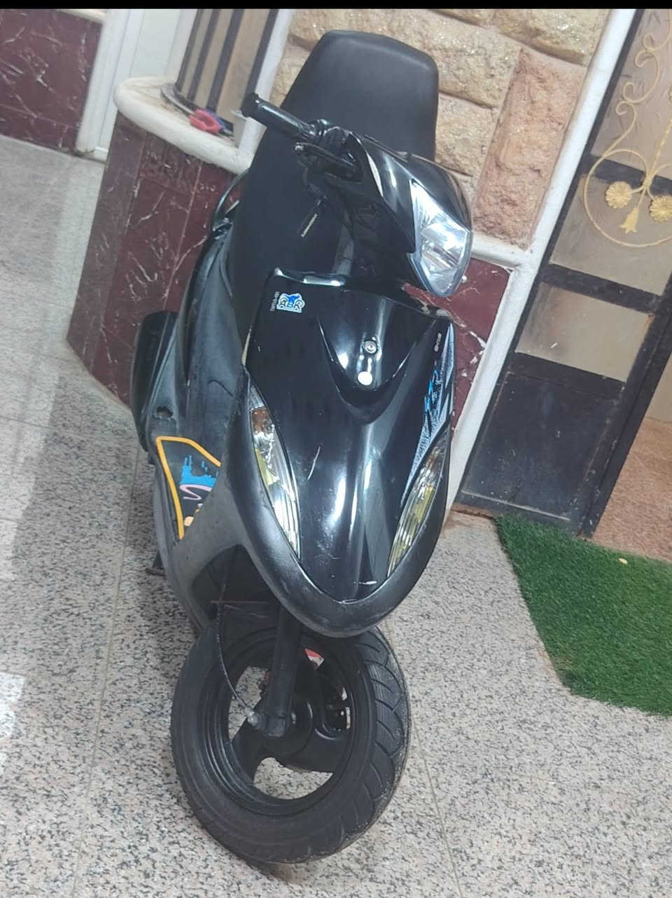دراجه ماكس عدلة صار شهر ونص من طالعه من المعرض
بيها وصل مال معرض دراجه كلشي ما ناقصها ومرتبها ترتيبه تخبل تجي تجرب وتشوفها 

دراجه تخبل مال واحد جناي 

مكاني كربلاء الحر 

تواصل واتساب
***********
