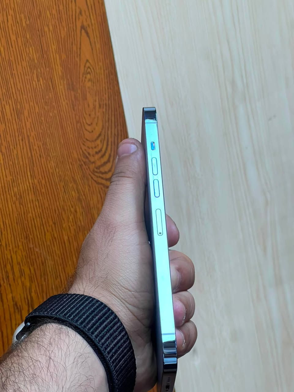 🥇iPhone 13 Pro Max (256)
ايفون 13 برو ماكس بحري

ذاكره 256

بطاريه 81 

نضافته 100/100

((دبل سيم  ZA))

السعر 775 ولاتقارن سعرو معا سعر التك سيم 

موصل / حي السكر 

جهاز ماداخل اي صيانه كامل ملحقات كارتون الاصلي 

توصيل ماعندي

***********
