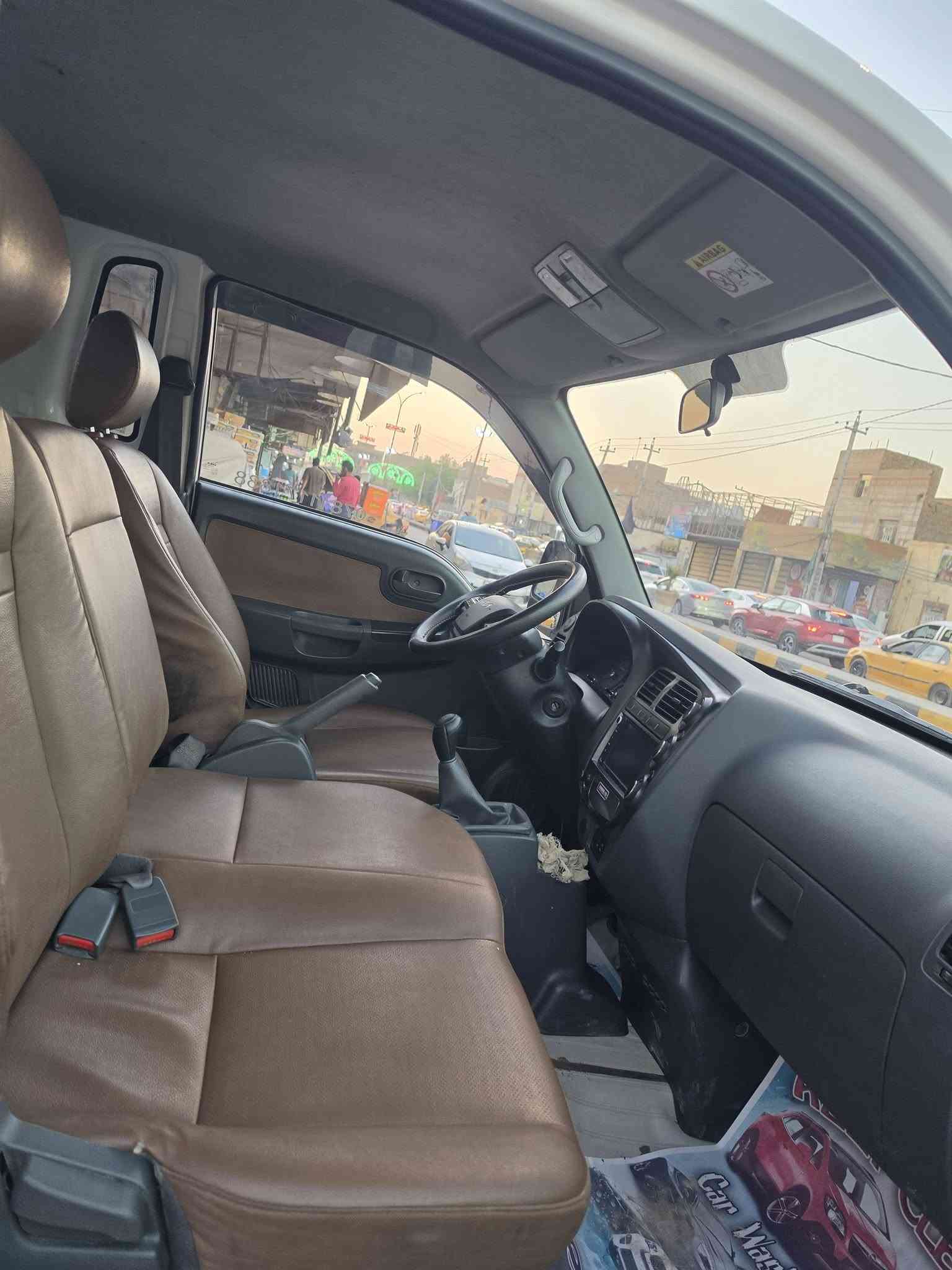 سلام عليكم
كيه فحل مفتوح 
مديل ٢٤
رقم قادسيه 
بسم شركه سياره نضيفه 
تانكي ١٢٠ 
سعره ١٩٥ 
مكاني دوانيه ***********
