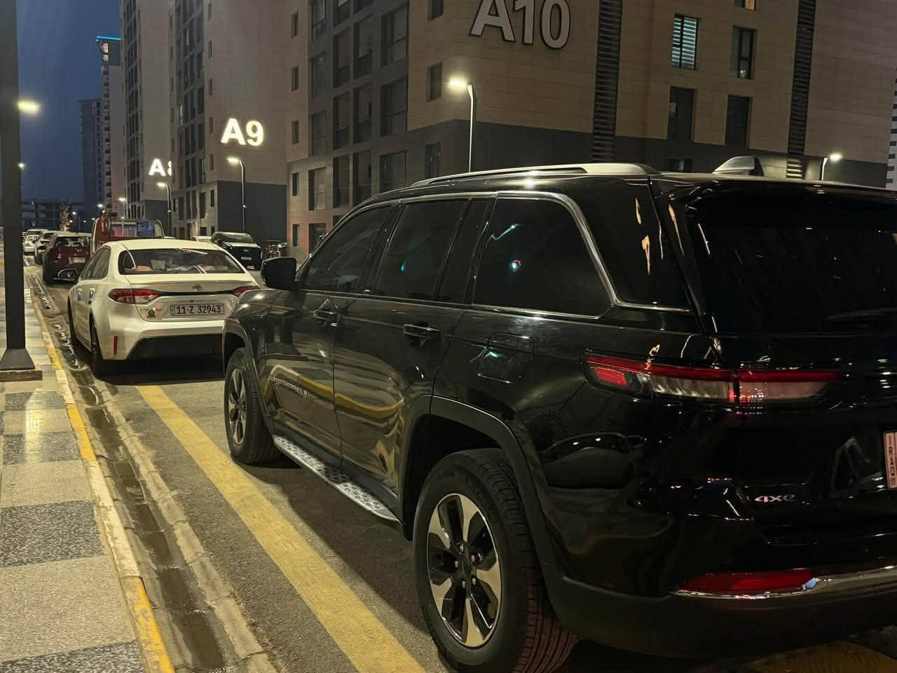 جيب لمتدد 🇺🇸 2024
(٣ انضمة) بانزين + هايبرد + كهرباء شحن يعني انسى البانزين 

حادث السياره ٠٠٠""

ماشيه 25 الف كيلو متر 

مواصفات 1\1 

٥ راكب

بنوراما

جلد 

رادار امامي وجانبي 

تدفئة تبريد كشنات امامية

تدفئة كشنات خلفية

تدفئة استيرن 

فول تحكمات 

لد خلفي امامي

لايت زنون + كشاف

جنطة كهرباء

كراسي كهرباء 

كشن خزن

حساسات امامي خلفي

انارة محيطية بل داخل

شاشات عدد 2 

بردات في البوب الخلفية بلاديات

5كامرات

مراية وسطية كامرة

استيرن كهرباء

داخل لونين

5 بصمات

اسبير مانزل

شحن وايرليس

بيهة 5 انظمة سياقة

سعره290وبيها  مجال مكانه حي الجهاد

***********
