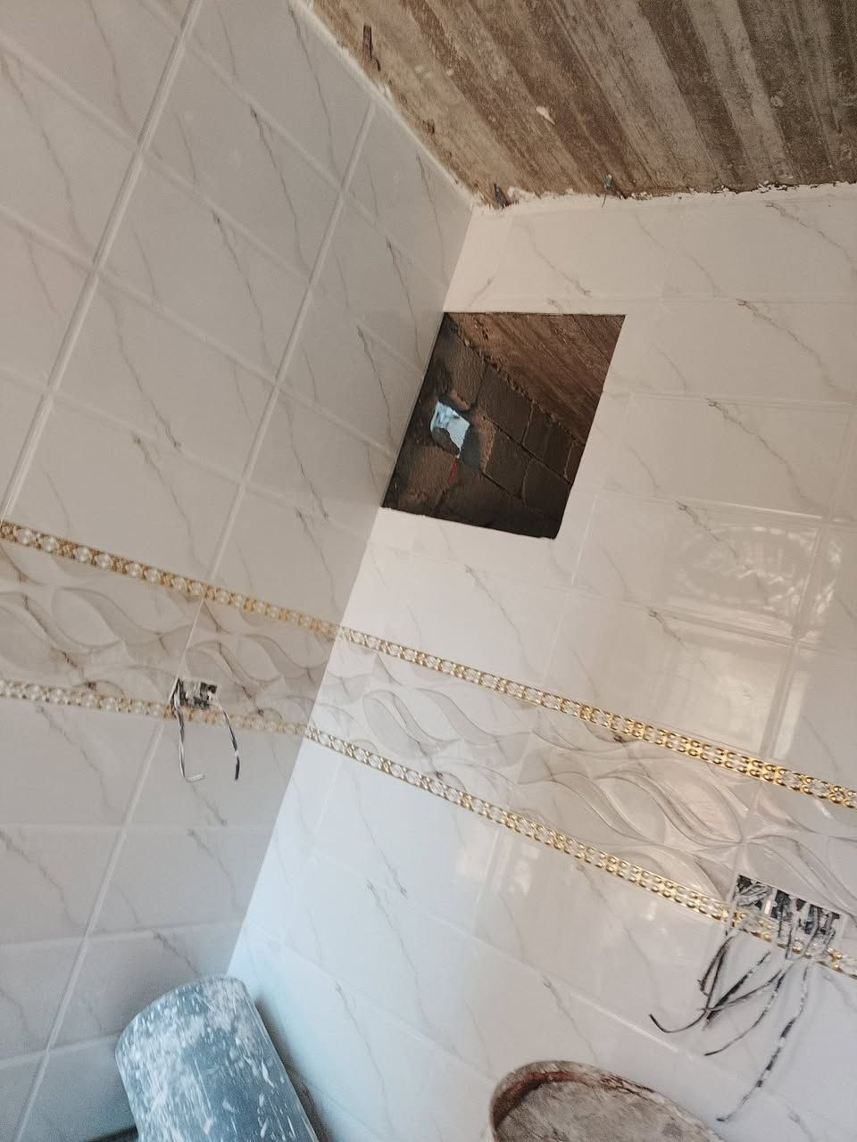 خلفه سيراميك ارضي جداري باسعار مناسبه جدا ليزر كبان ***********
