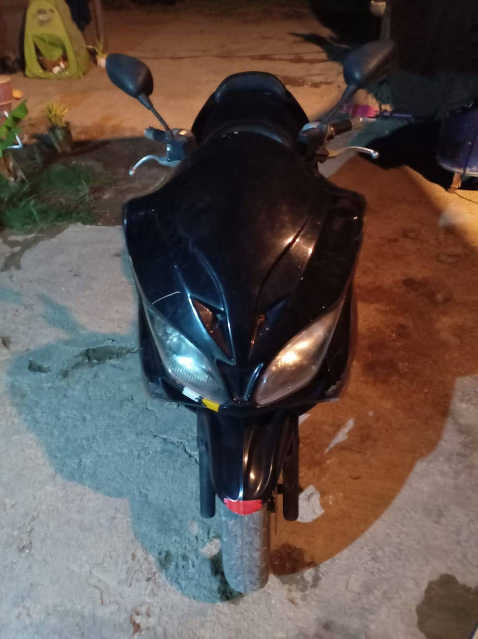 سلام عليكم فورزه للبيع مابيها اي نقص كامله مكمله صالنصه رياضي *********** شراي هاذ رقمي راسلني واتساب وبيك خير ودلل
