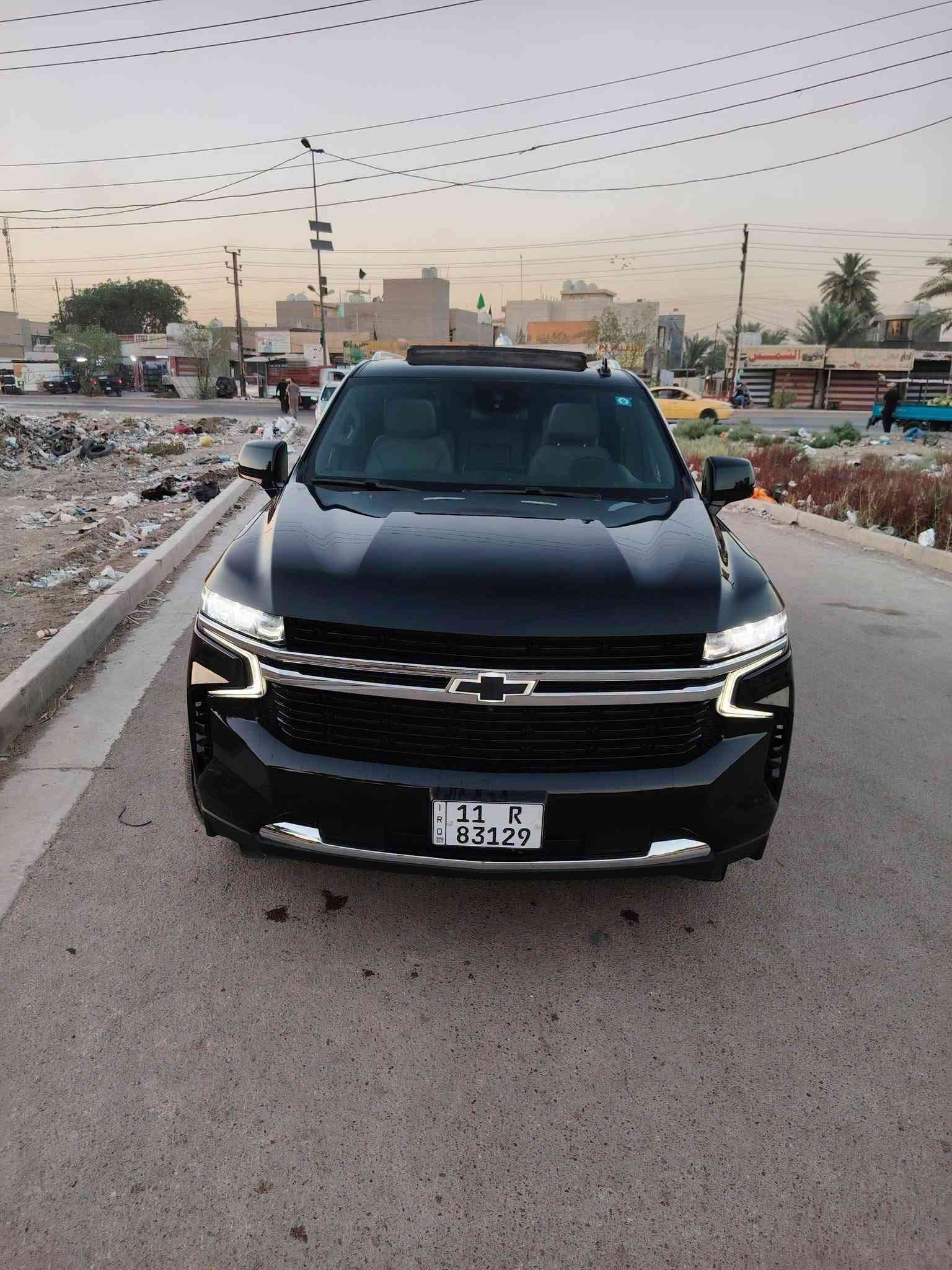 السعر بلاش 405  ورقه بيها شي بسيط ونزلتها 50 ورقه
المشي مالتها 240 الف بس سياره عل ايد وحده من الوكاله
بغداد بسمي رقم وهزه جديد
ببها بارد موضح بل صور باب الصدر شي بسيط
***********
*********** 

مواصفاتها معروفة 
بصمة تشغيل 
تشغيل عن بعد 
فتحة سقف بانوراما
حساسات امامية 
حساسات خلفية 
رادارت جانبية
رادار امامي
 تحديد مسار 
اربع كامرات 360 درجه
دوسات 
صندوق كهرباء بالرجال 
تبريد ٣ قطع
تبريد خلفي منفصل
اوتو ستوب
هاندبريك بصمه
مقاعد جلد
مقاعد كهربائية 
مقاعد امامية كهرباء  
ثلاجة وسطية 
اضواء led امامية وخلفية 
اضواء زنون امامية
نظام ملاحة
محرك 5300 يشتغل بانزين عادي
شاشات خلفيه
